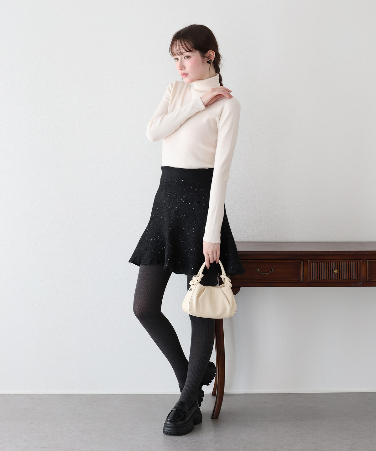 【早割5％OFF】スパンコールニットミニスカート