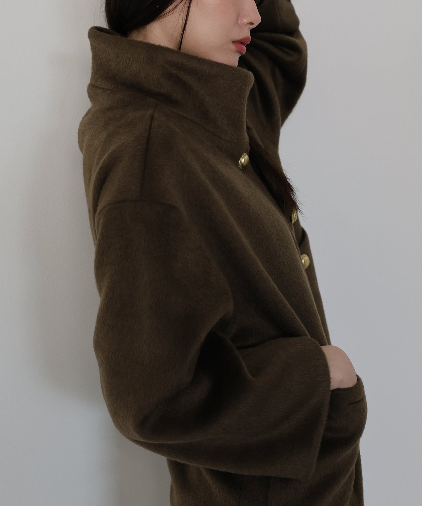 ゴールドボタンスタンドウールシャギーコート