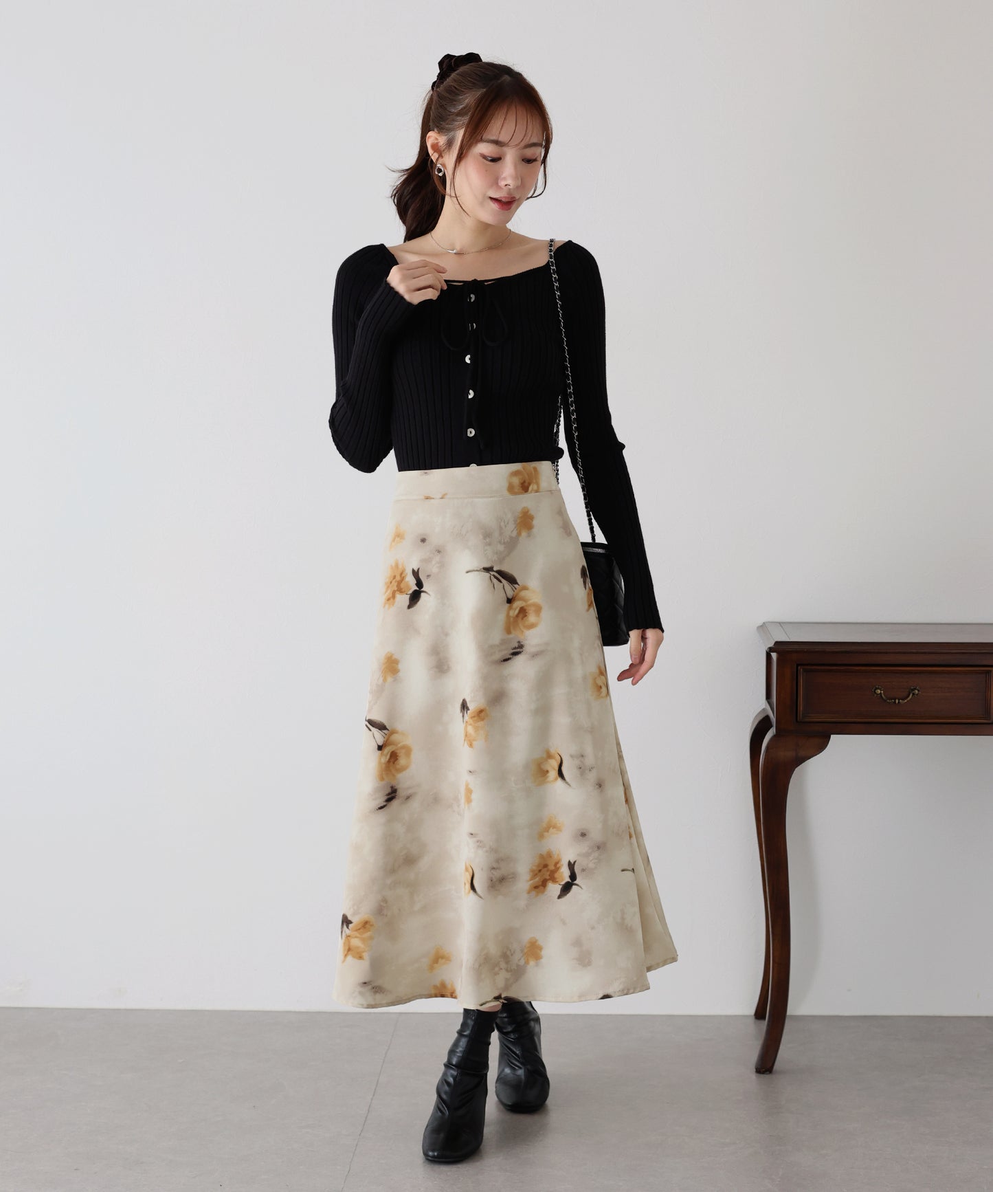 フラワープリント マーメイドスカート