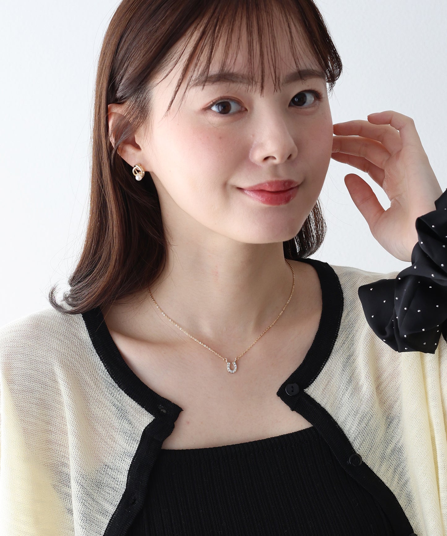 ビジューホースシューネックレス/ニッケルフリー【ネコポス】