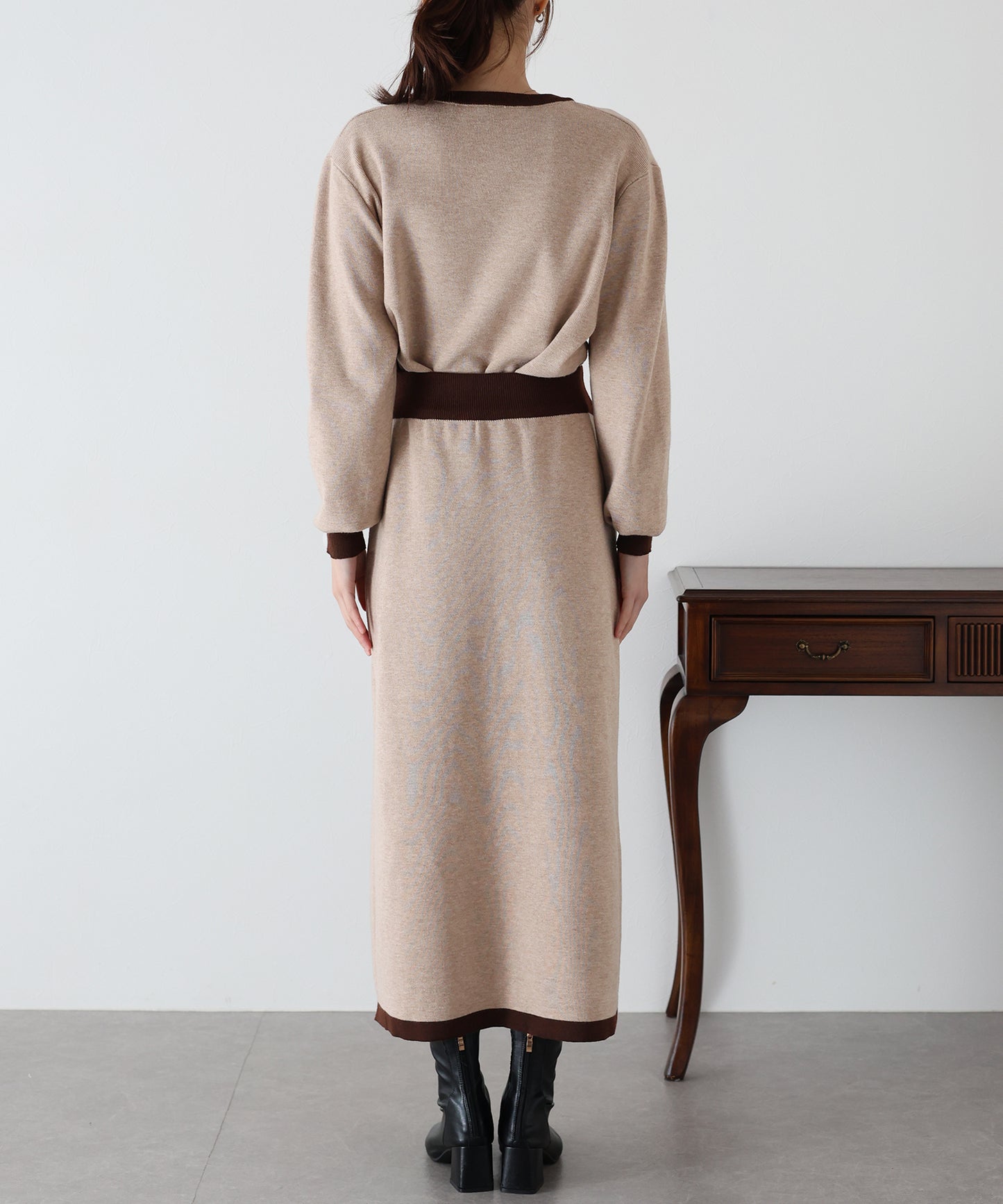 【TIME SALE】配色Vネックニット＆スカート セットアップ