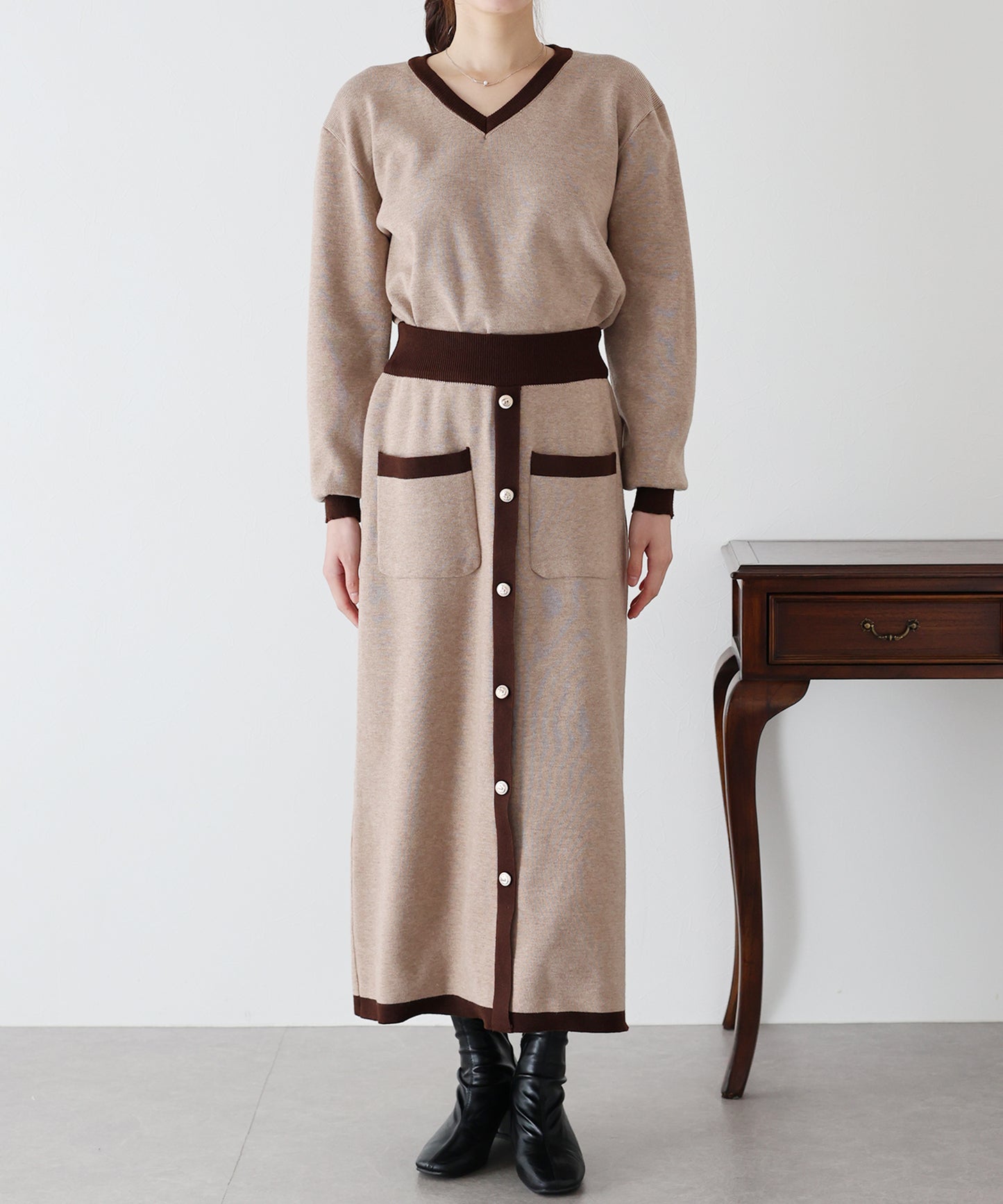 【TIME SALE】配色Vネックニット＆スカート セットアップ