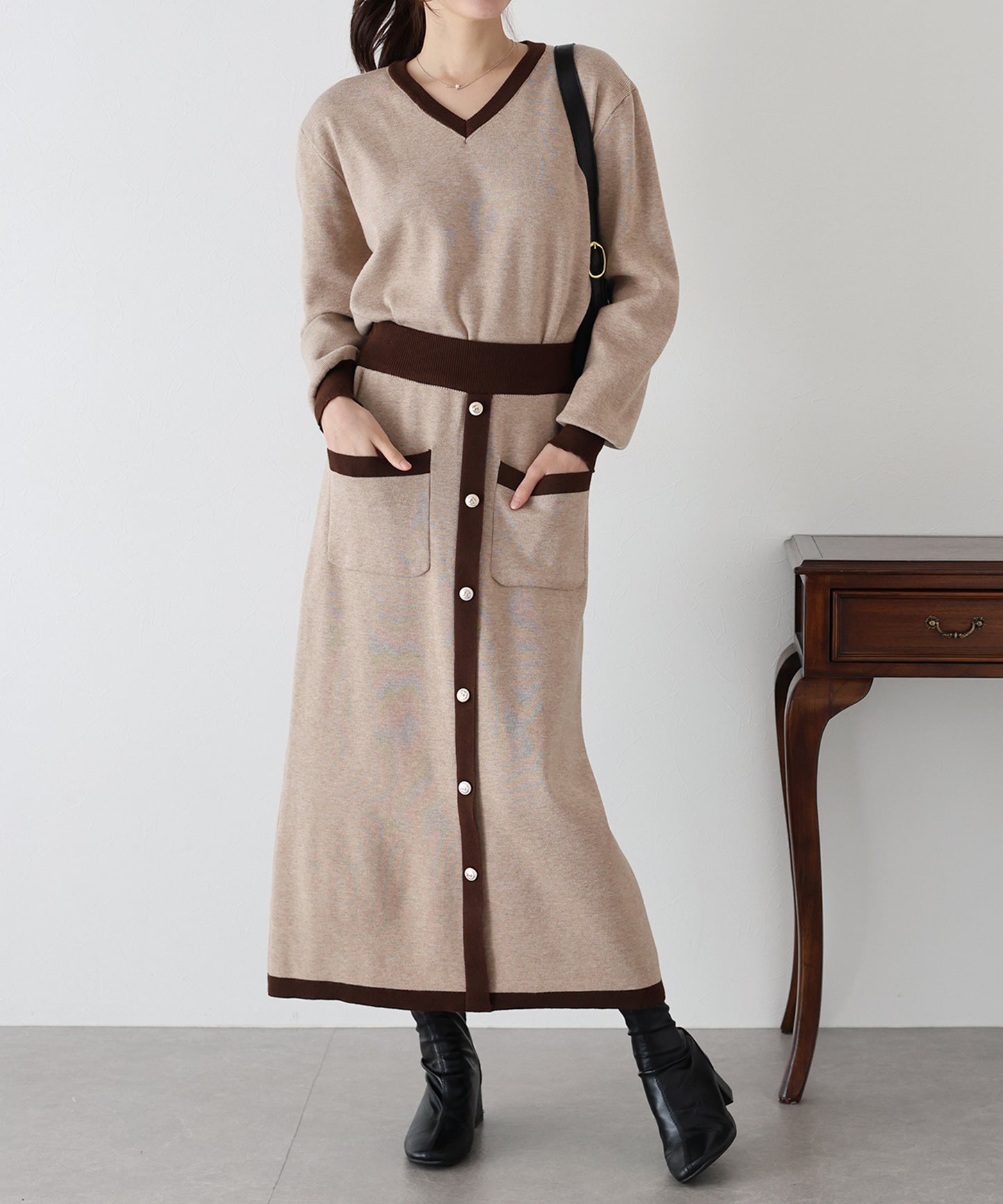 【TIME SALE】配色Vネックニット＆スカート セットアップ