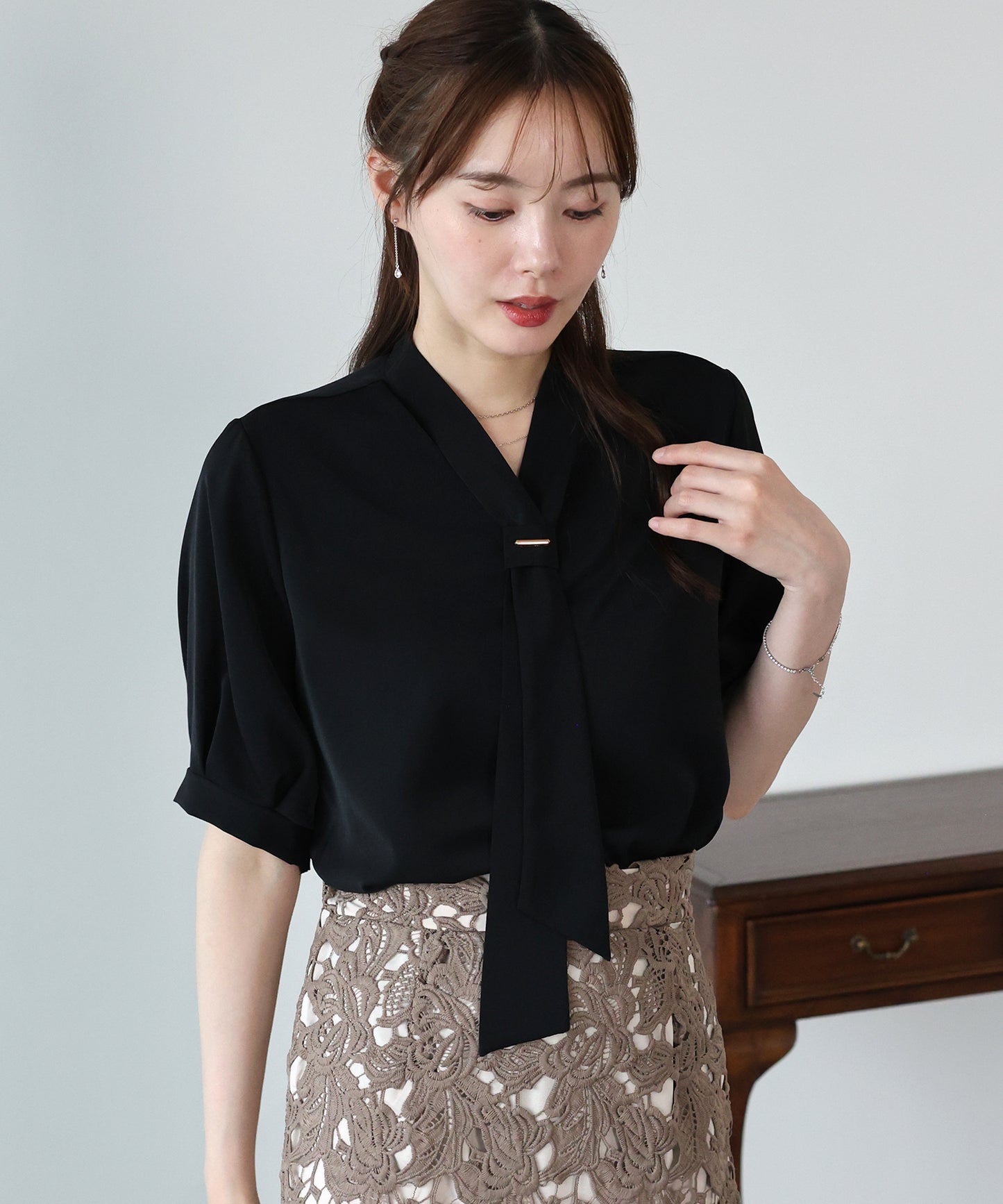 【早割5％OFF】メタルバーボウタイブラウス【メール便】
