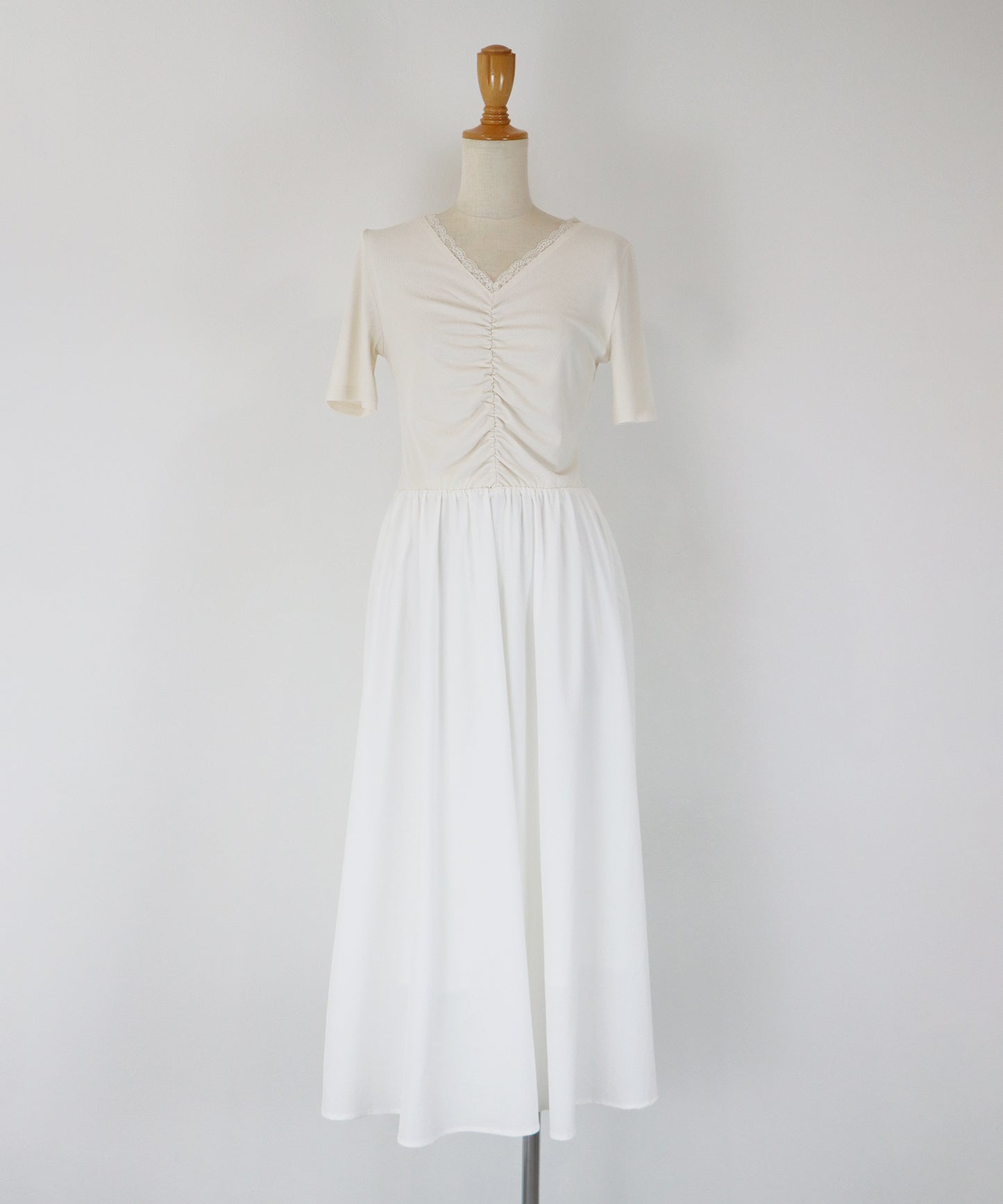 【SALE】フロントシャーリングドッキングワンピース