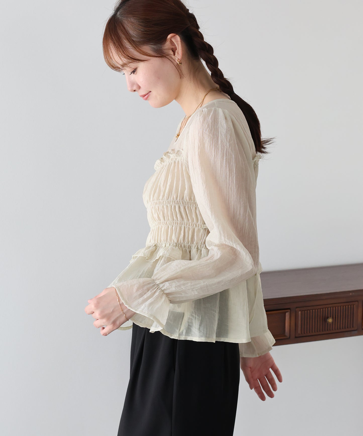 【早割5％OFF】シアーペプラムブラウス【メール便】