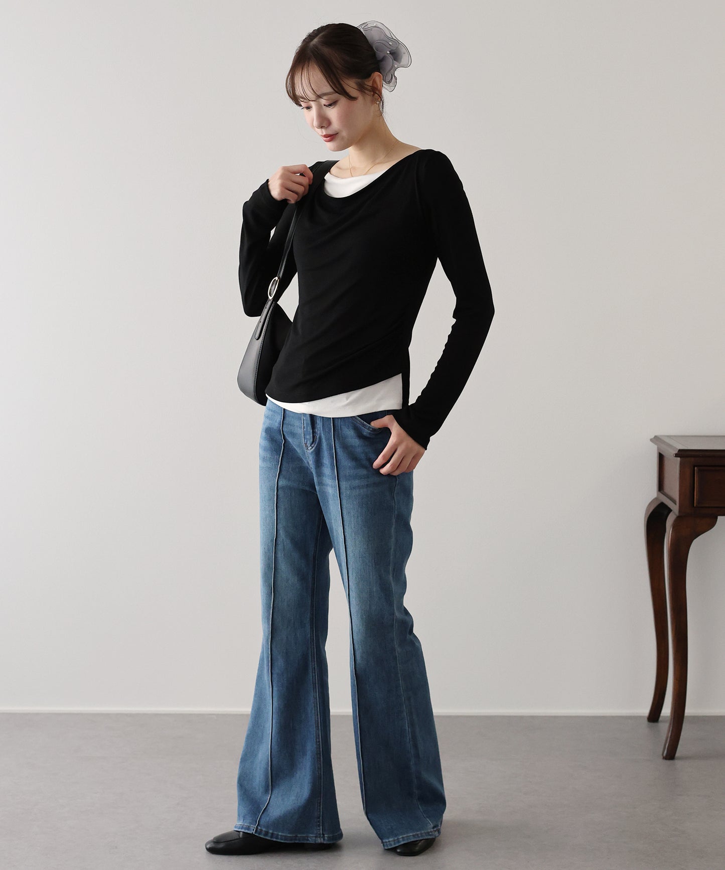 【早割5％OFF】センタープレスフレアデニム