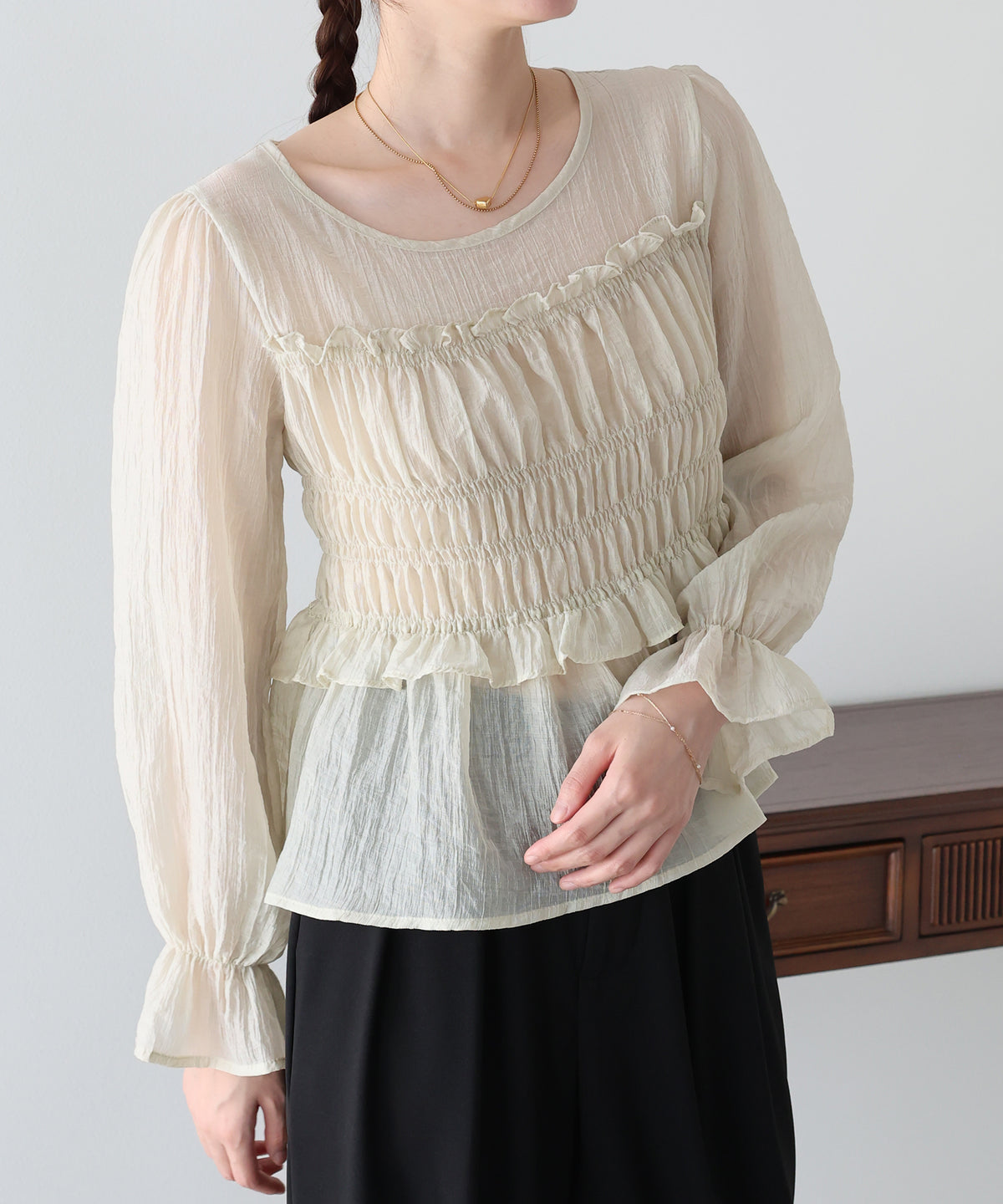 【早割5％OFF】シアーペプラムブラウス【メール便】