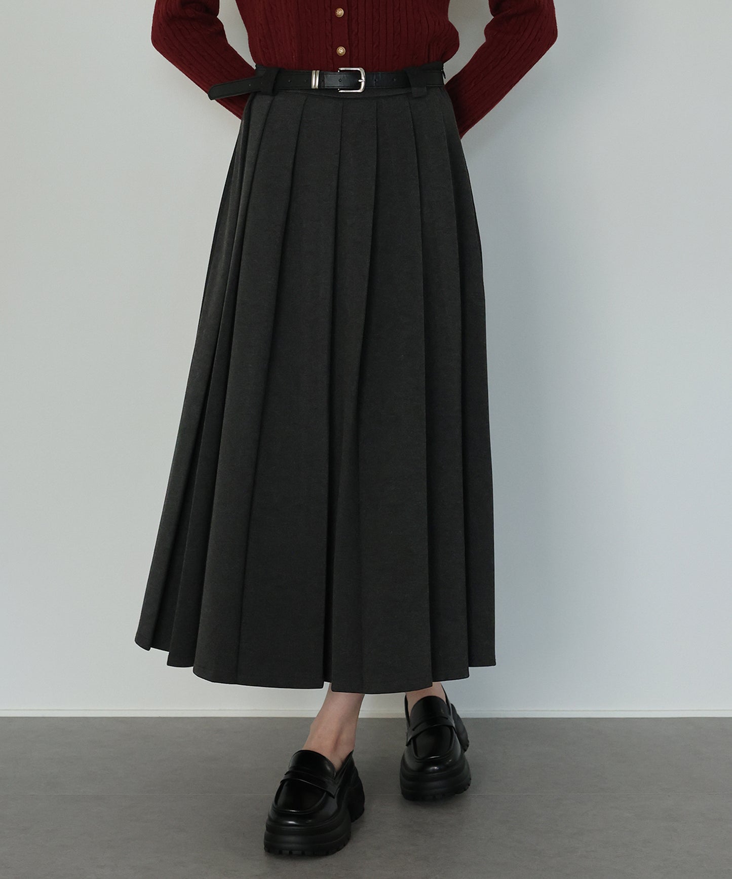 メルトンプリーツスカート