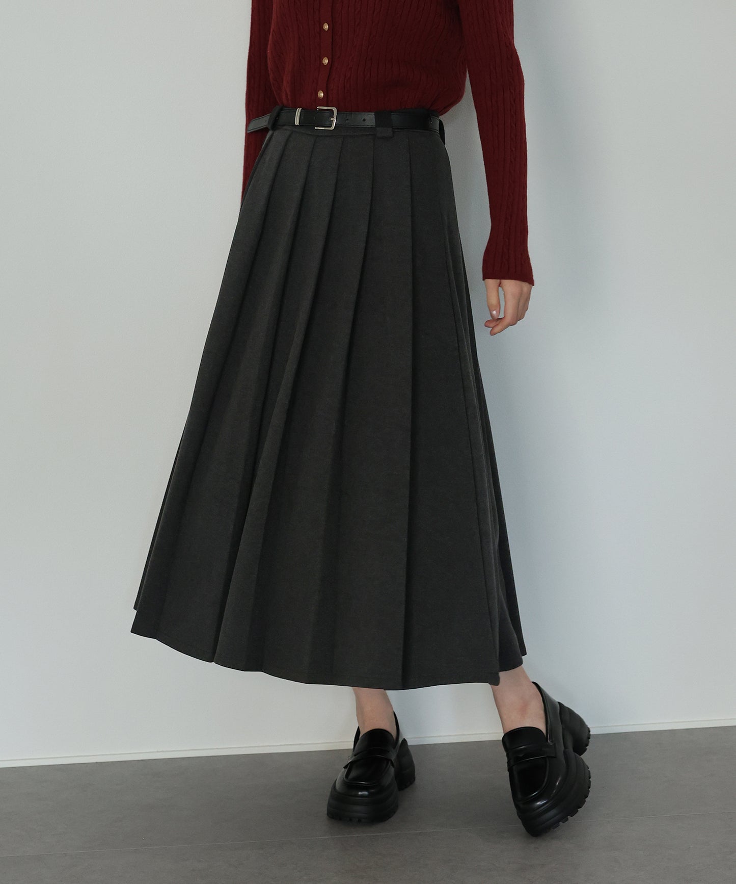 メルトンプリーツスカート