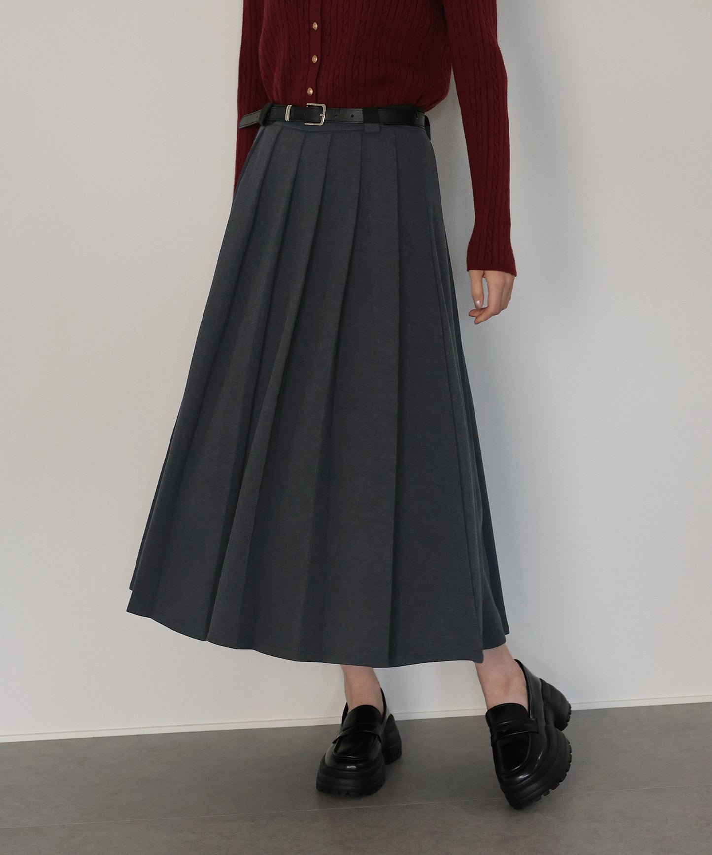 メルトンプリーツスカート