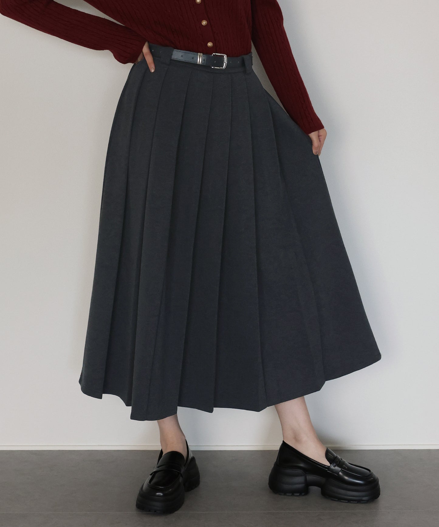 メルトンプリーツスカート