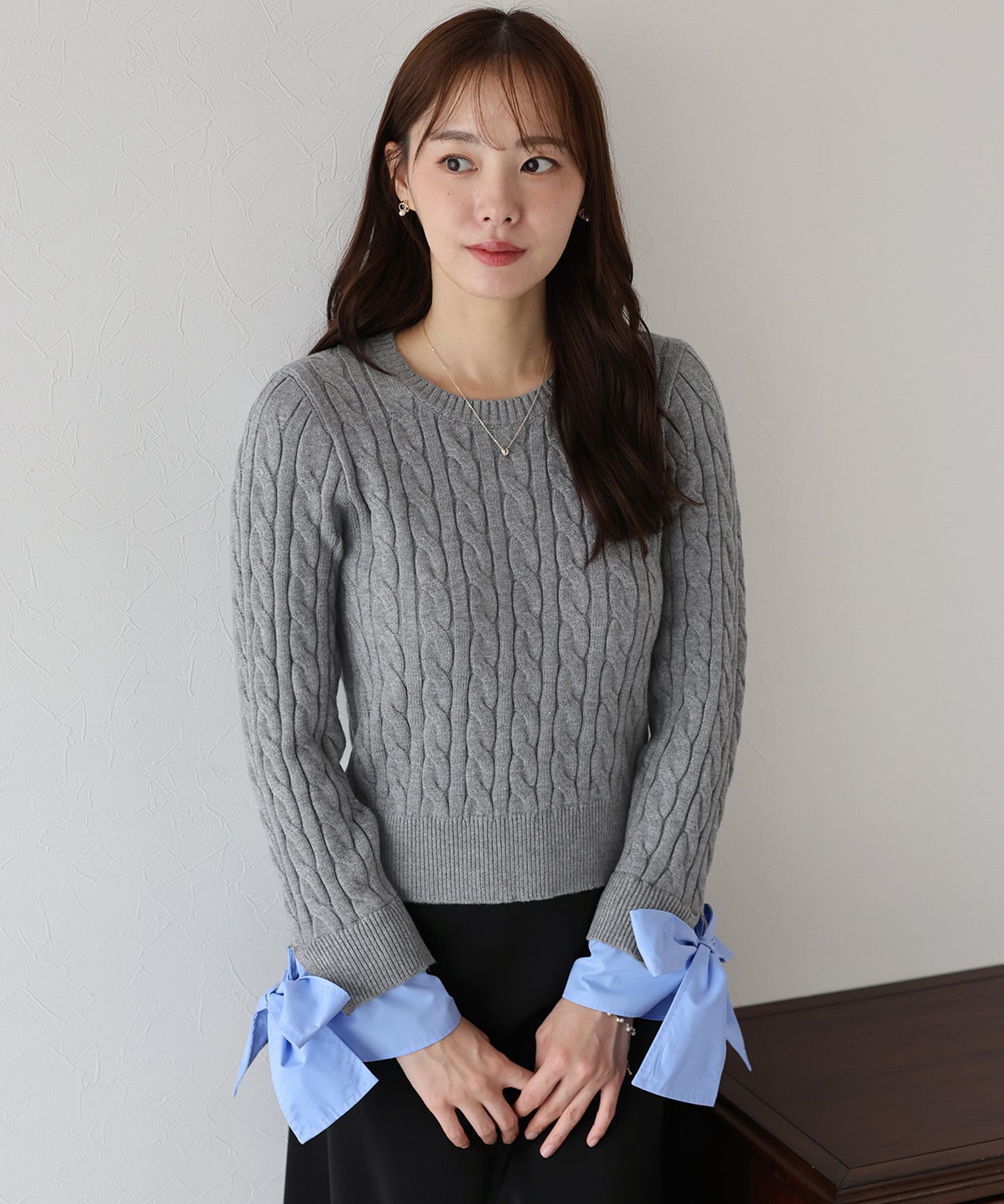 【早割5％OFF】リボン袖ドッキングケーブルニット