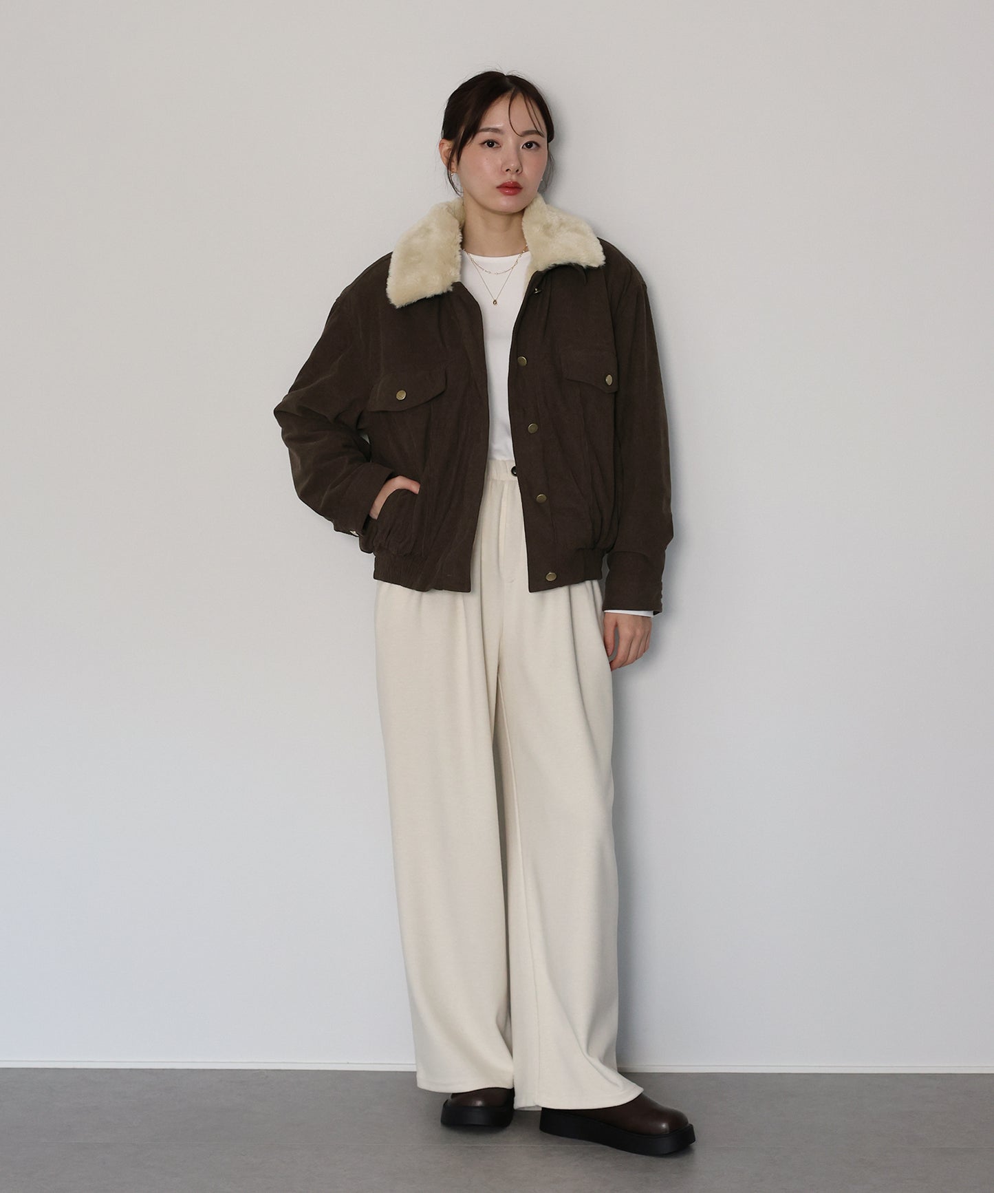 【早割5％OFF】ボア襟付きコーデュロイブルゾン