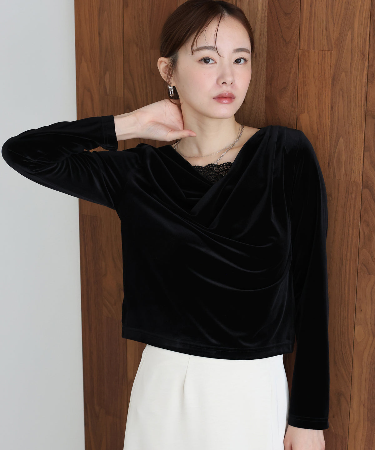 【早割5％OFF】レースレイヤードドレープベロアカットソー【メール便】