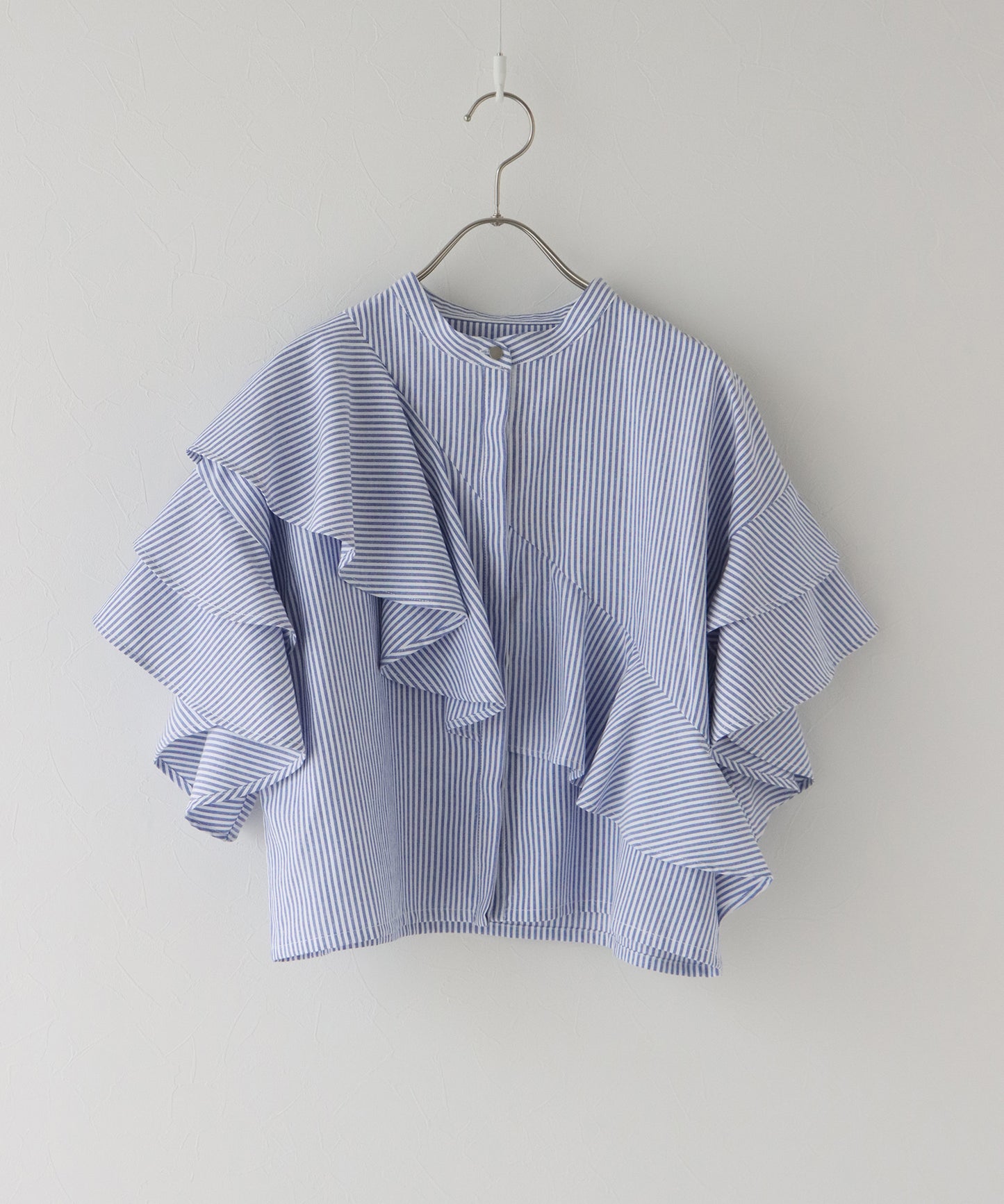 【新商品限定5％OFF（木）】[J by blue] 半袖フリルシャツ