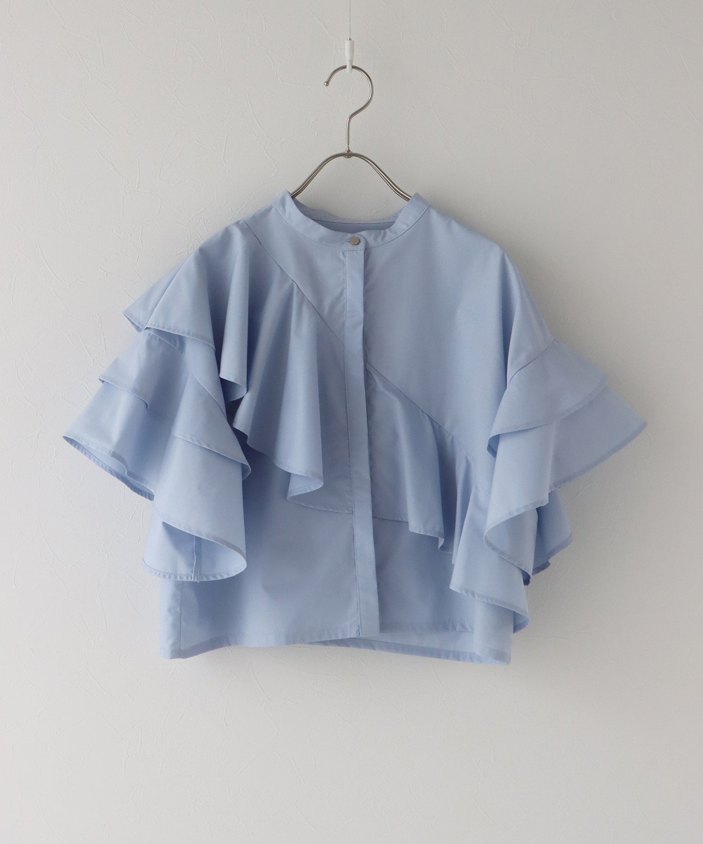 【新商品限定5％OFF（木）】[J by blue] 半袖フリルシャツ
