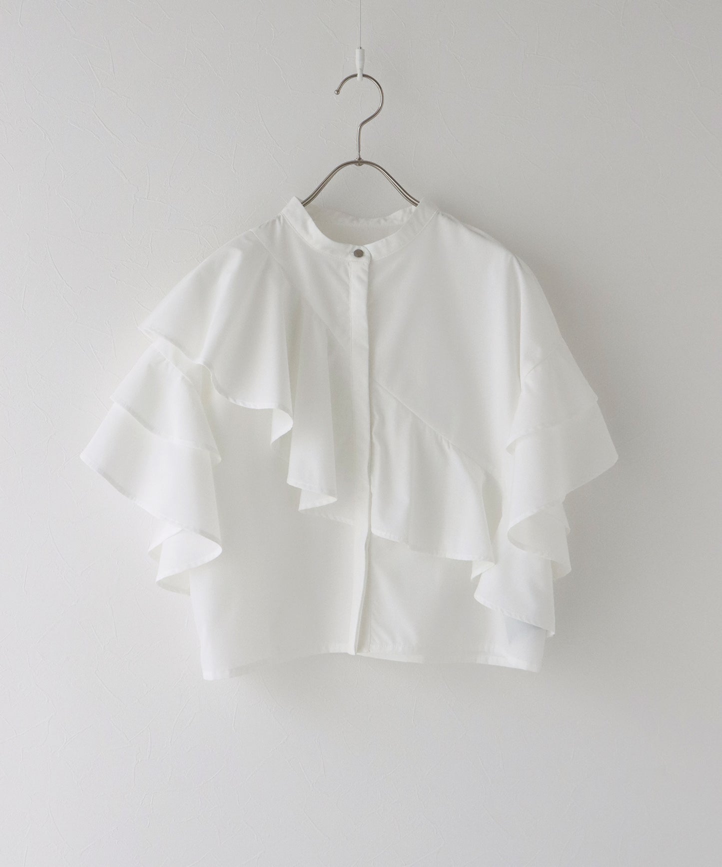 【新商品限定5％OFF（木）】[J by blue] 半袖フリルシャツ