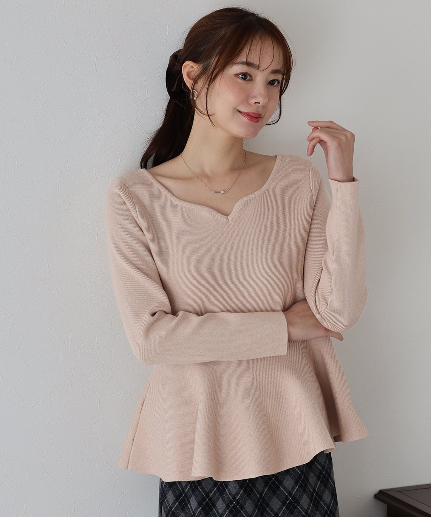 【TIME SALE】ハートネックペプラムニット