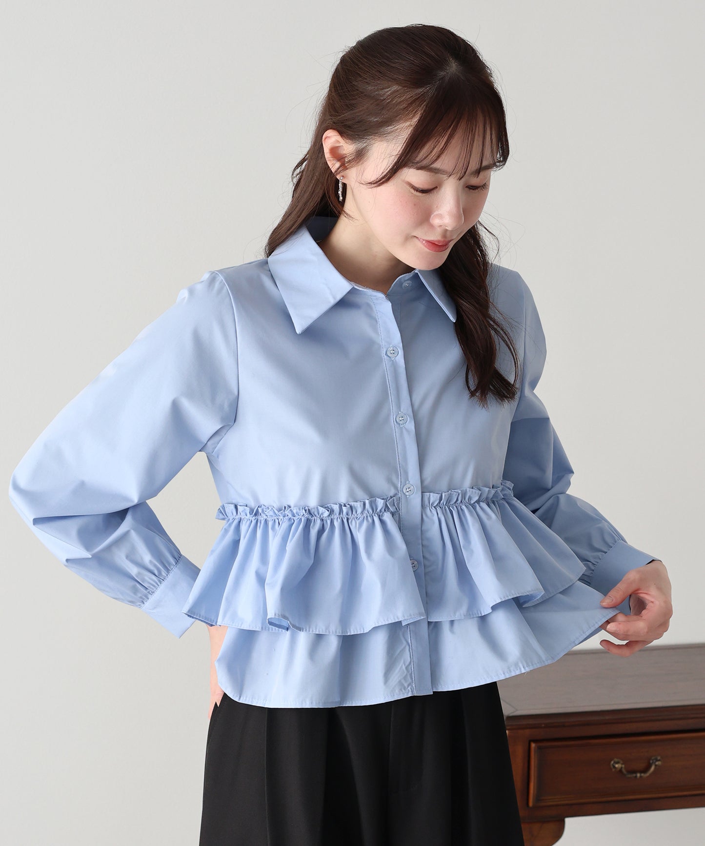 ティアードフリルペプラムブラウス【ネコポス】