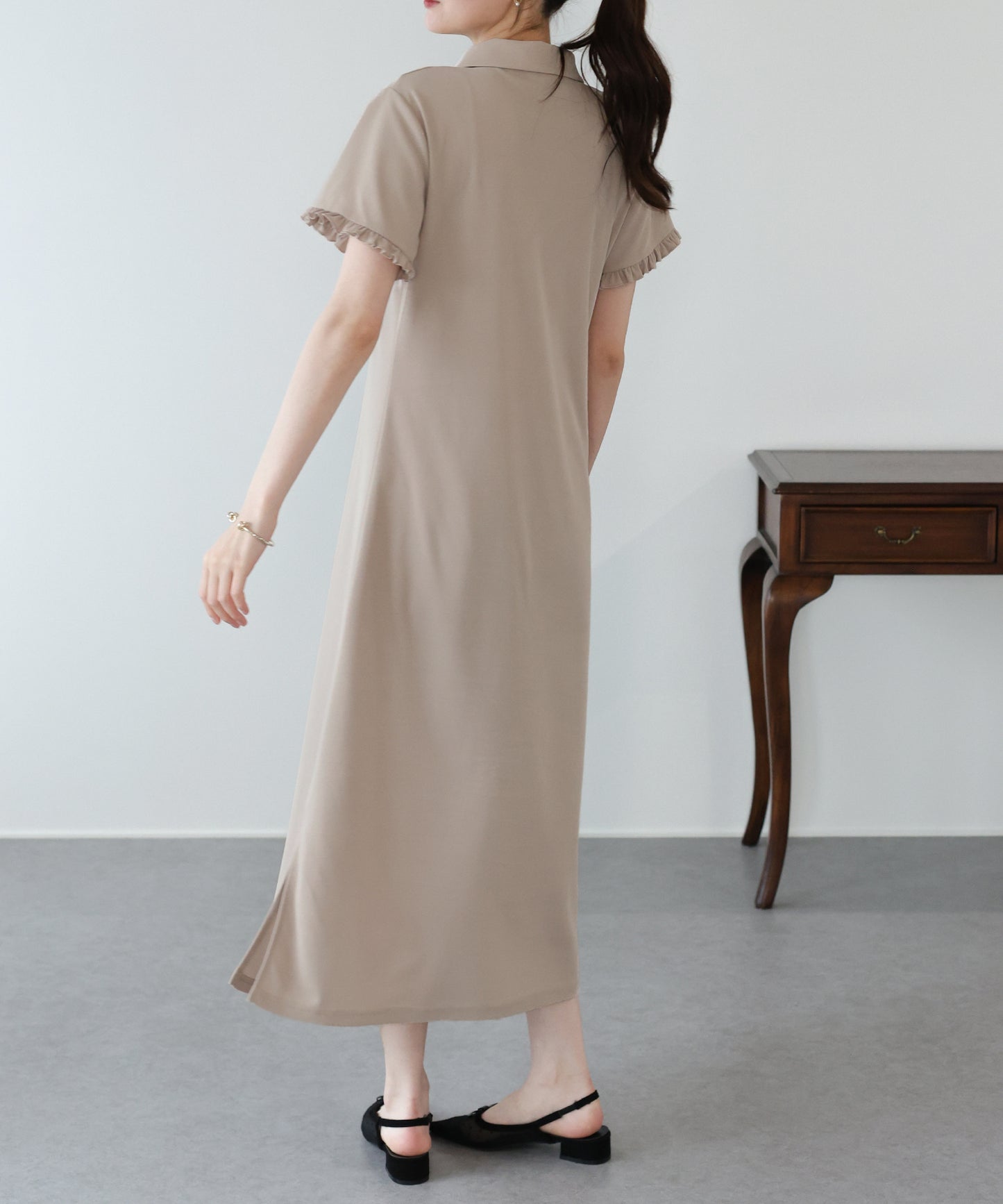 【早割5％OFF】フロントフリルポロワンピース