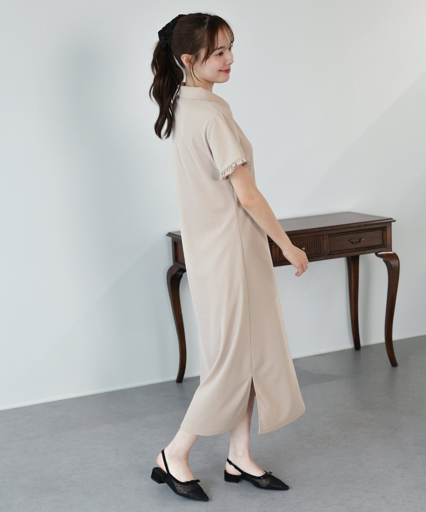 【早割5％OFF】フロントフリルポロワンピース