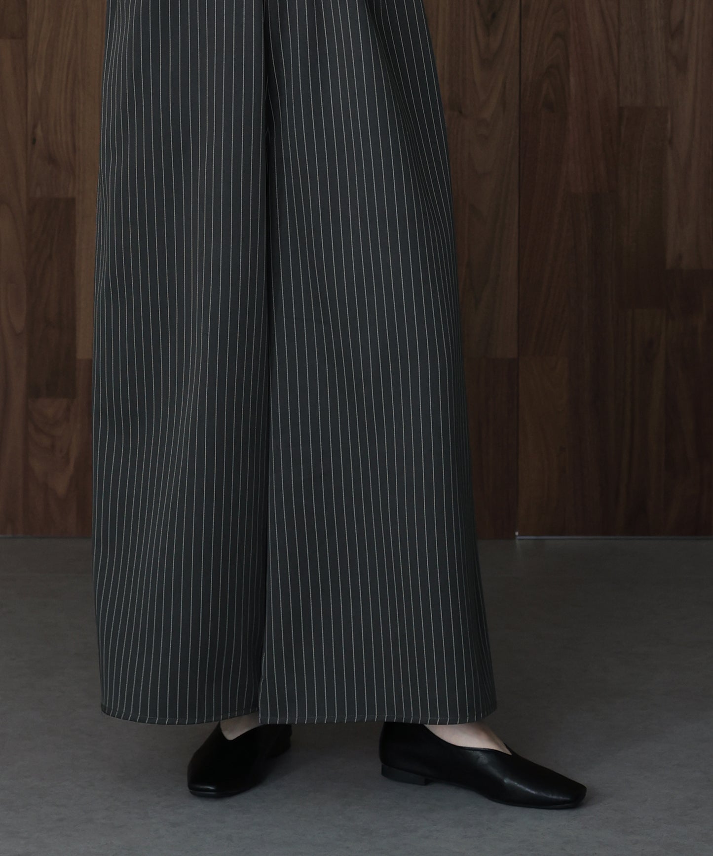 【SALE】[ J by blue ]ピンストライプフリルサロペット