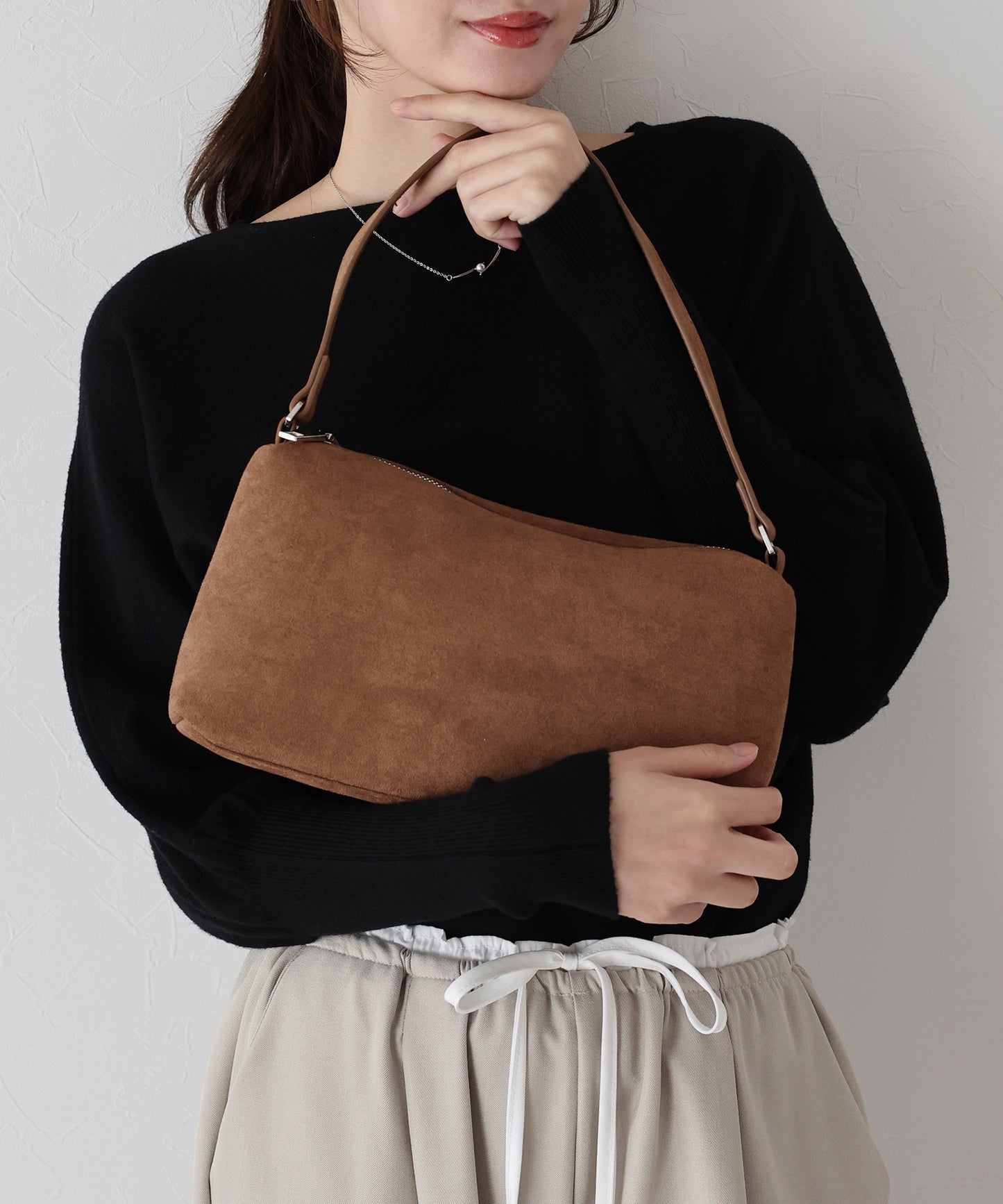 スウェードスクエアバッグ