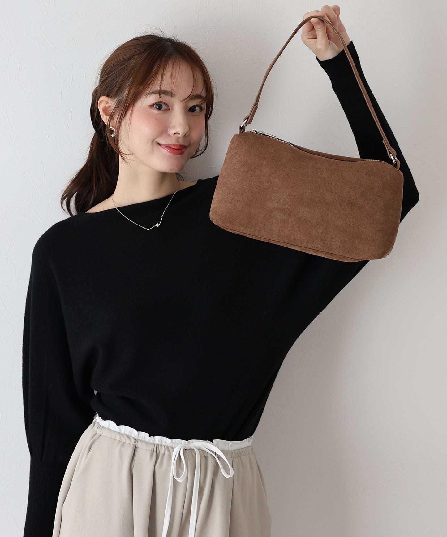 スウェードスクエアバッグ