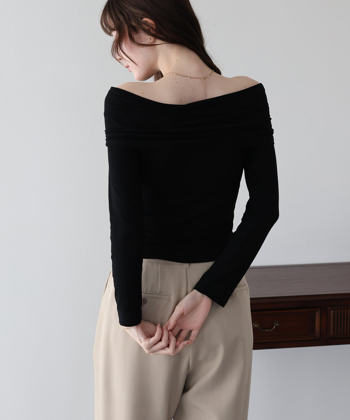 【早割5％OFF】ナポレオンオフショルダーカットソー【メール便】