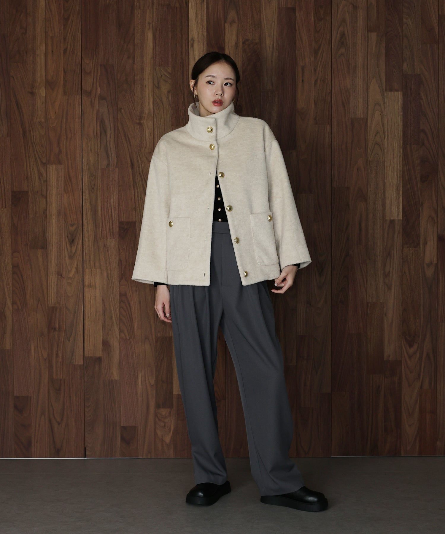 ゴールドボタンスタンドウールシャギーコート – BLUE ONLINE