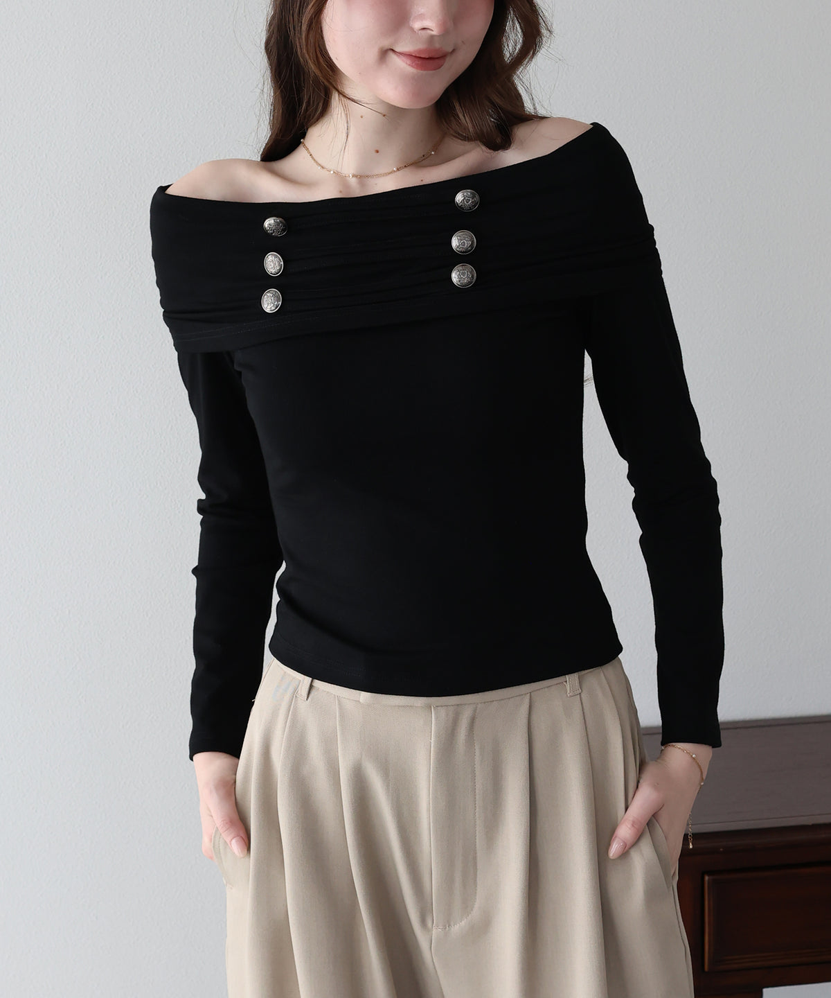 【早割5％OFF】ナポレオンオフショルダーカットソー【メール便】