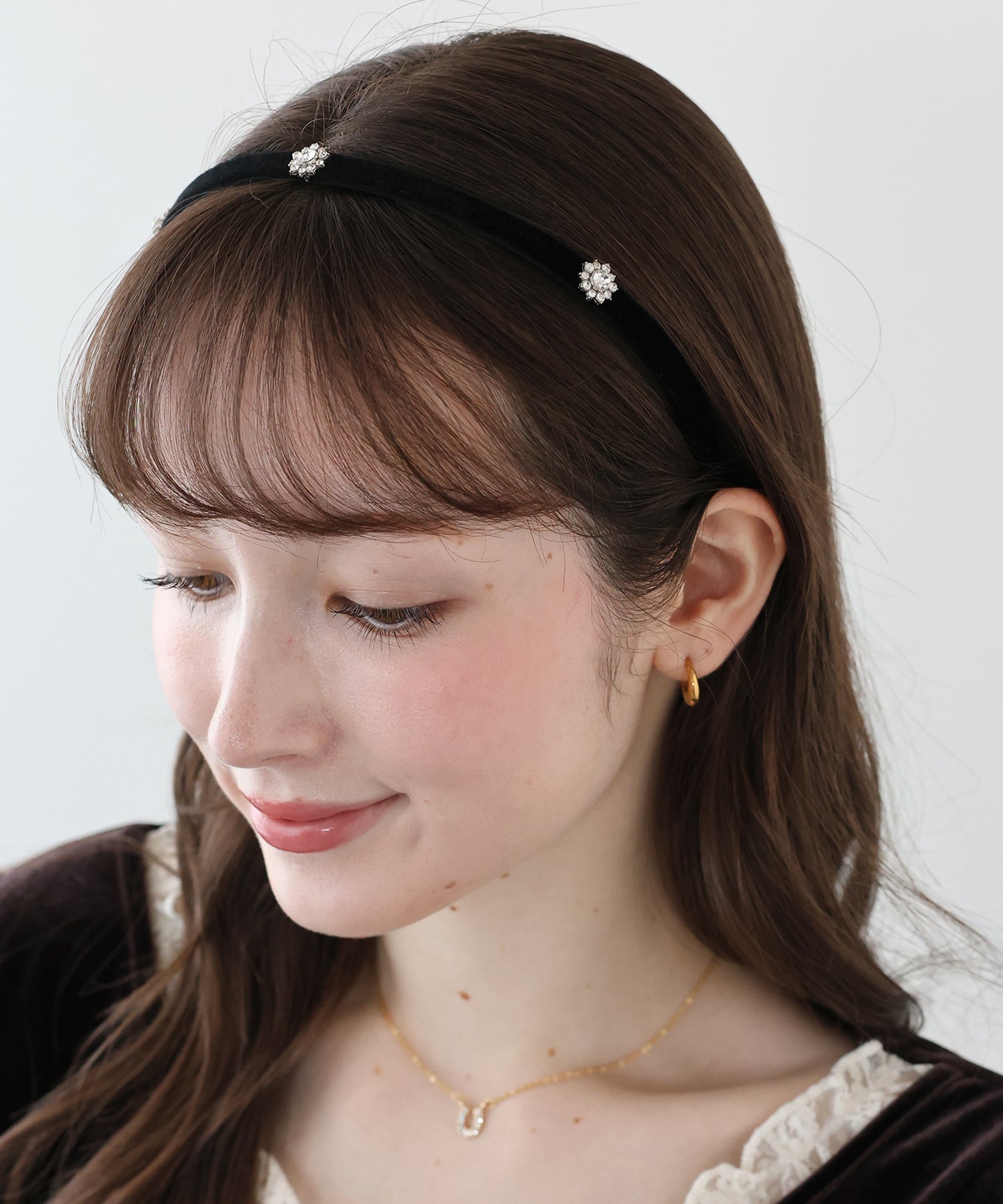 ビジューモチーフベロアカチューシャ【メール便】
