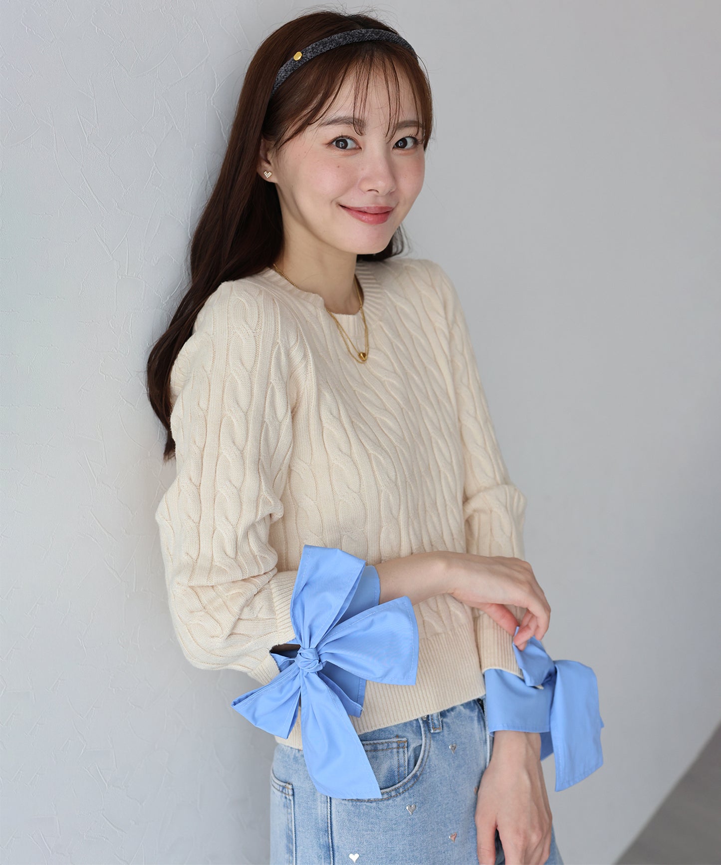 【早割5％OFF】リボン袖ドッキングケーブルニット