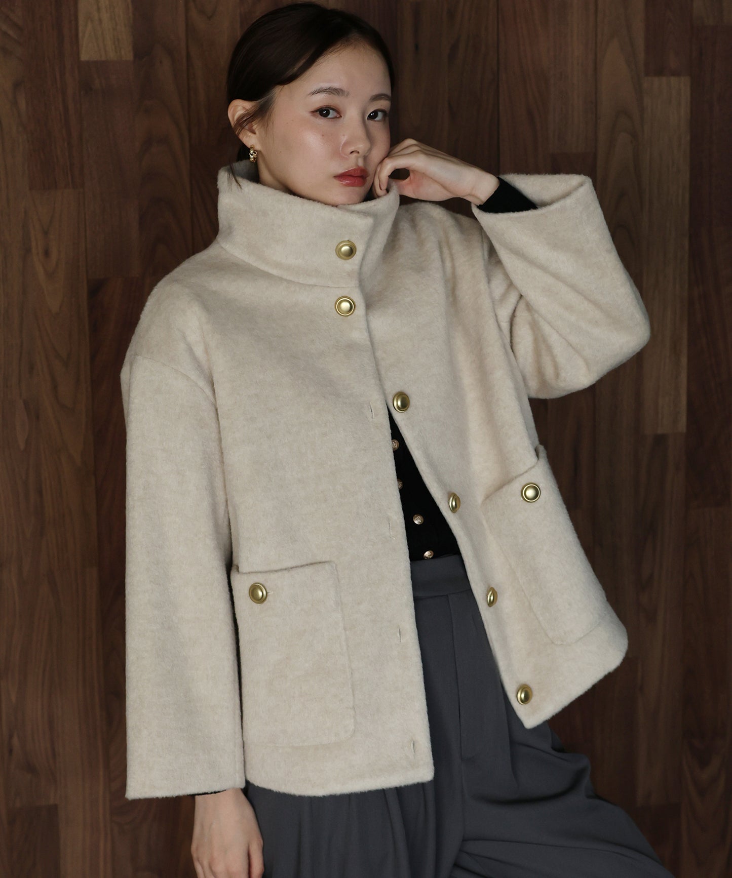 ゴールドボタンスタンドウールシャギーコート