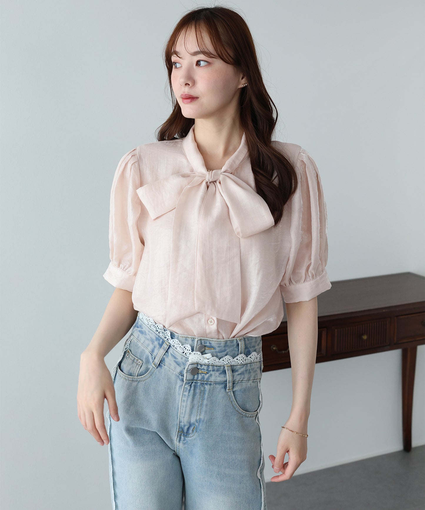 【早割5％OFF】リボンシアーサテンブラウス【メール便】