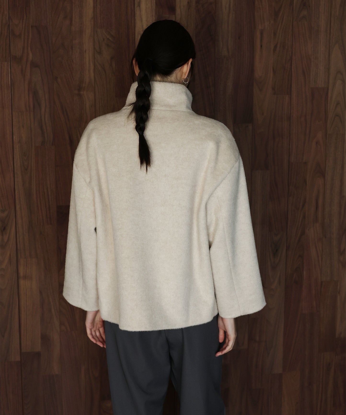 ゴールドボタンスタンドウールシャギーコート