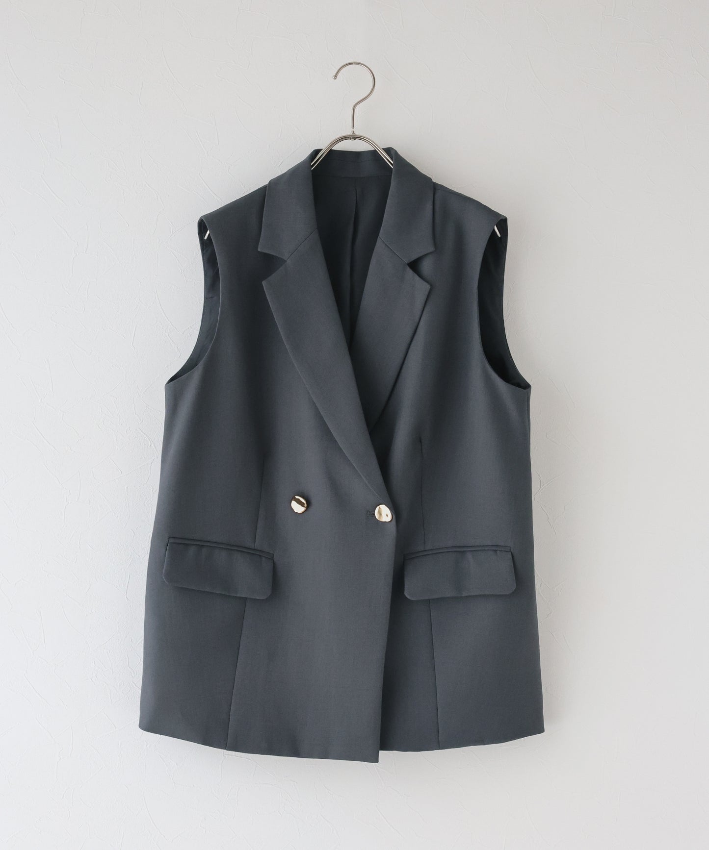 【TIME SALE】ニュアンスボタンテーラードジレ[ J by blue ]