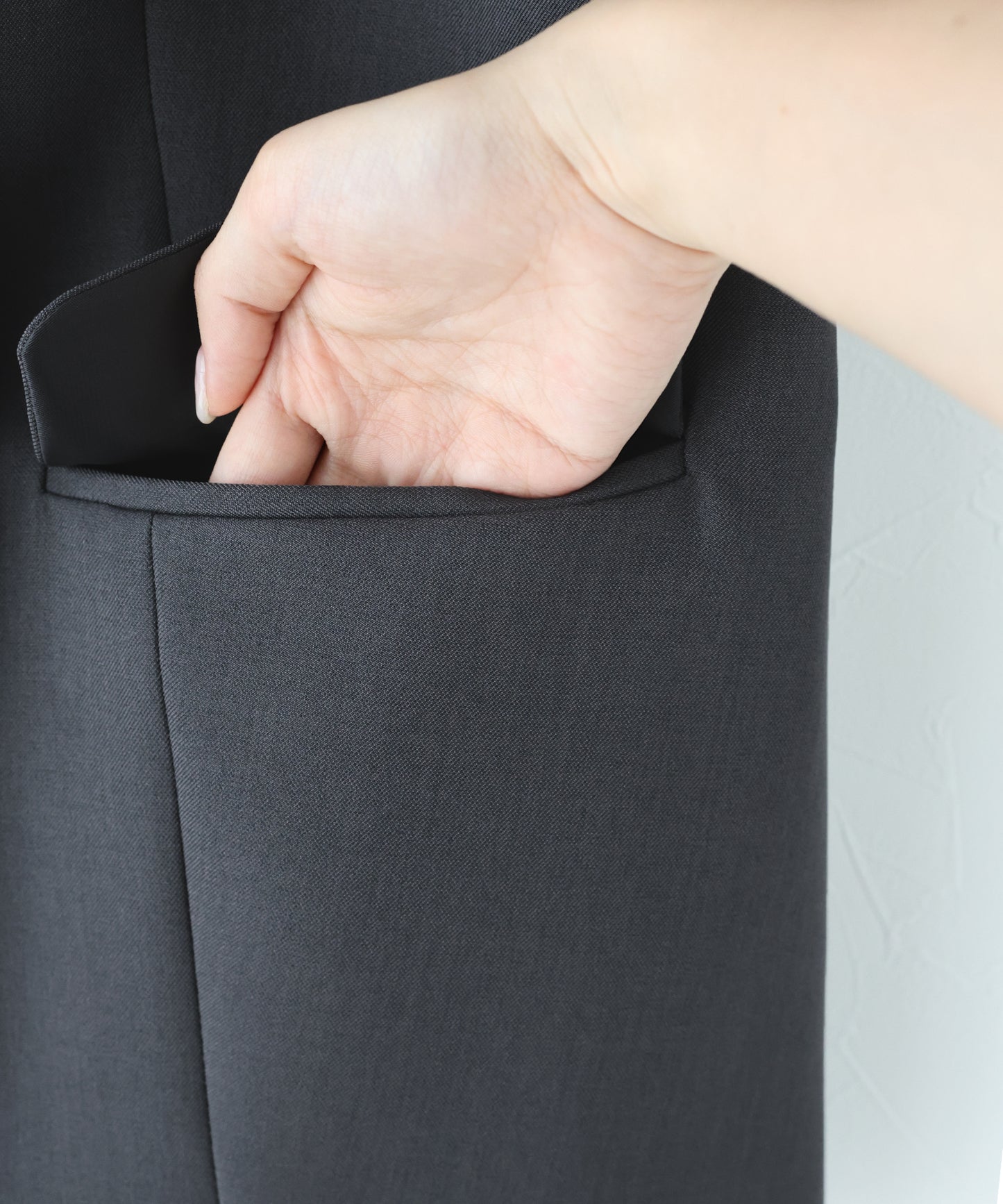 【TIME SALE】ニュアンスボタンテーラードジレ[ J by blue ]