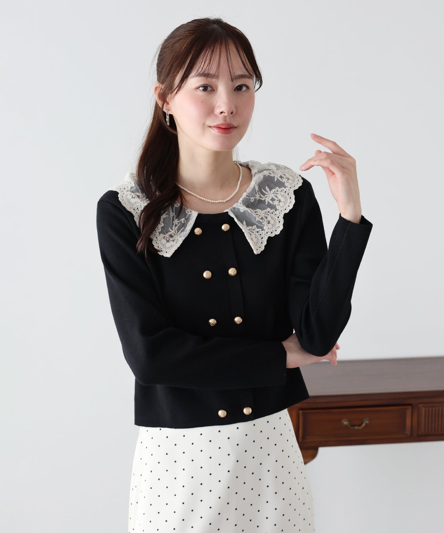 レース襟ドッキングニット