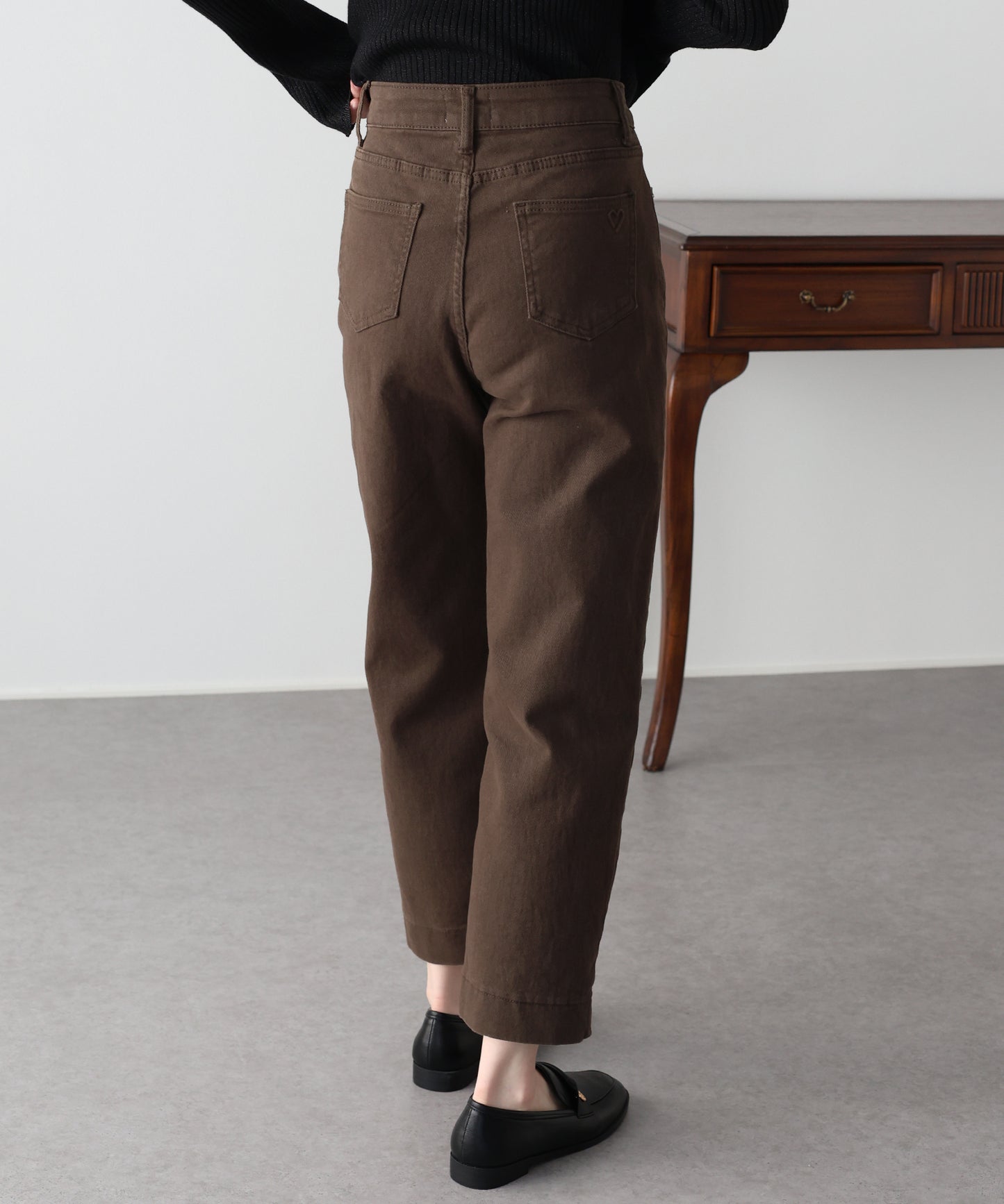 ハートエンボスデニムパンツ