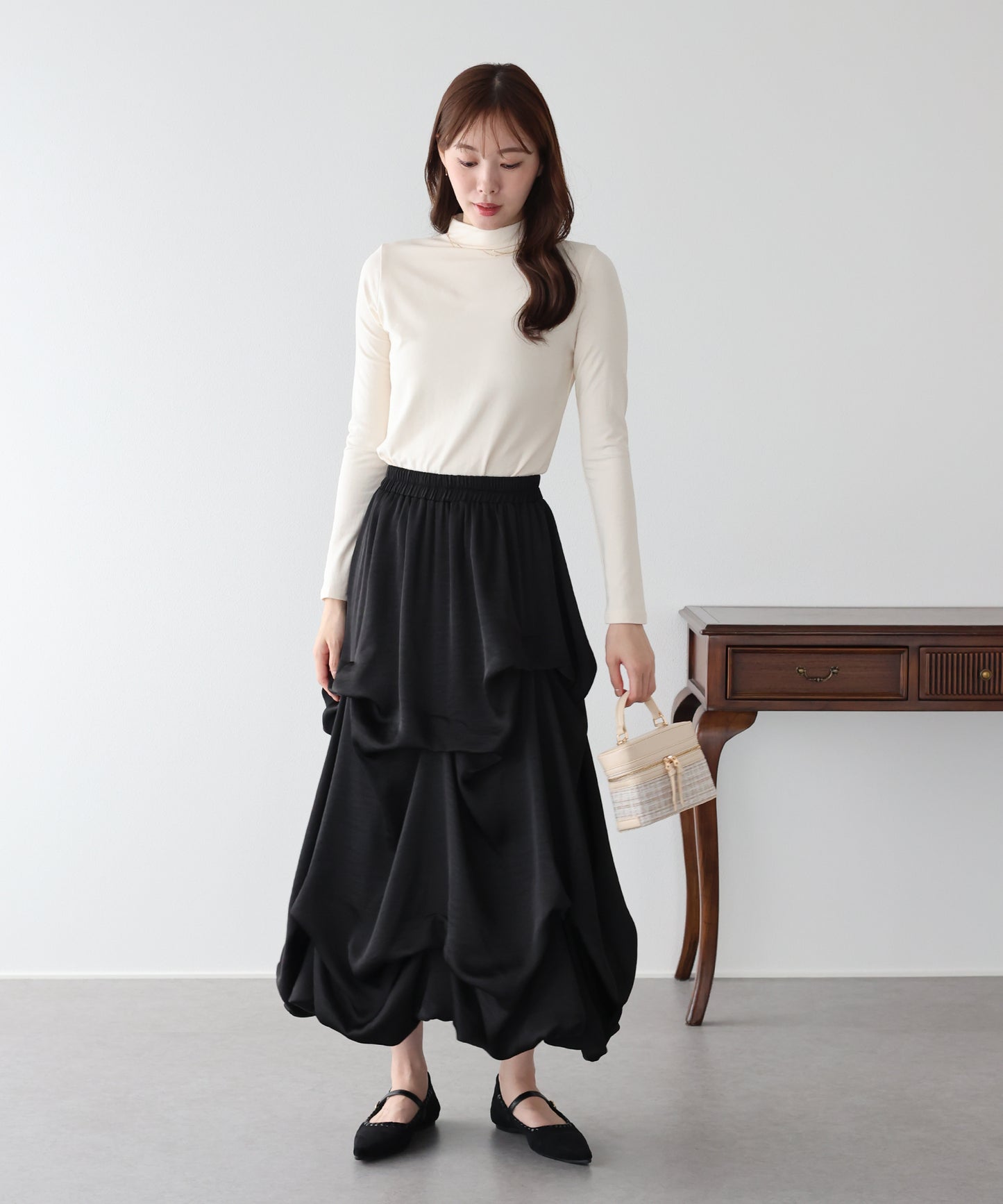 【早割5％OFF】サテンタックバルーンスカート