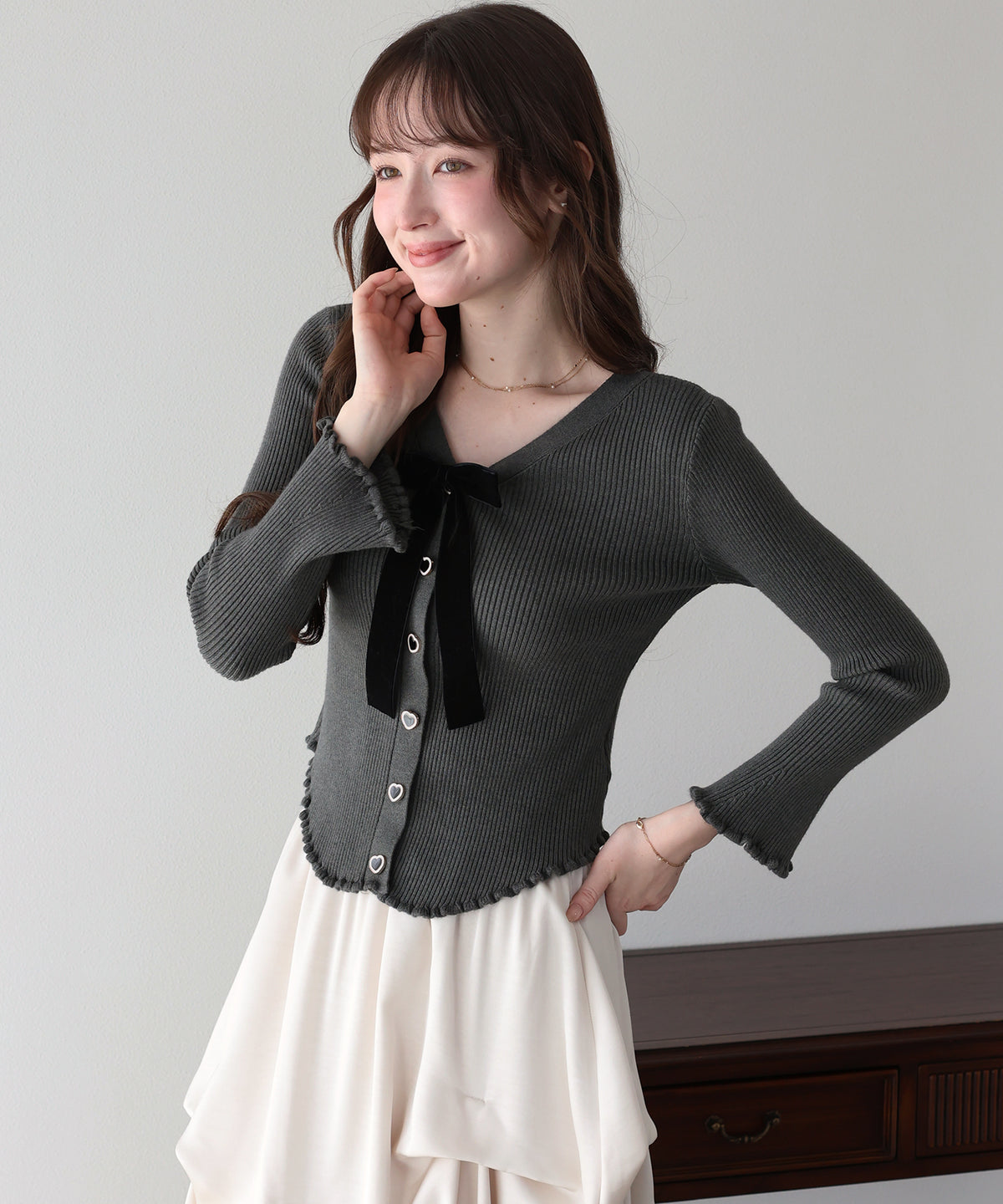 【早割5％OFF】ベロアリボンハートボタンカーディガン