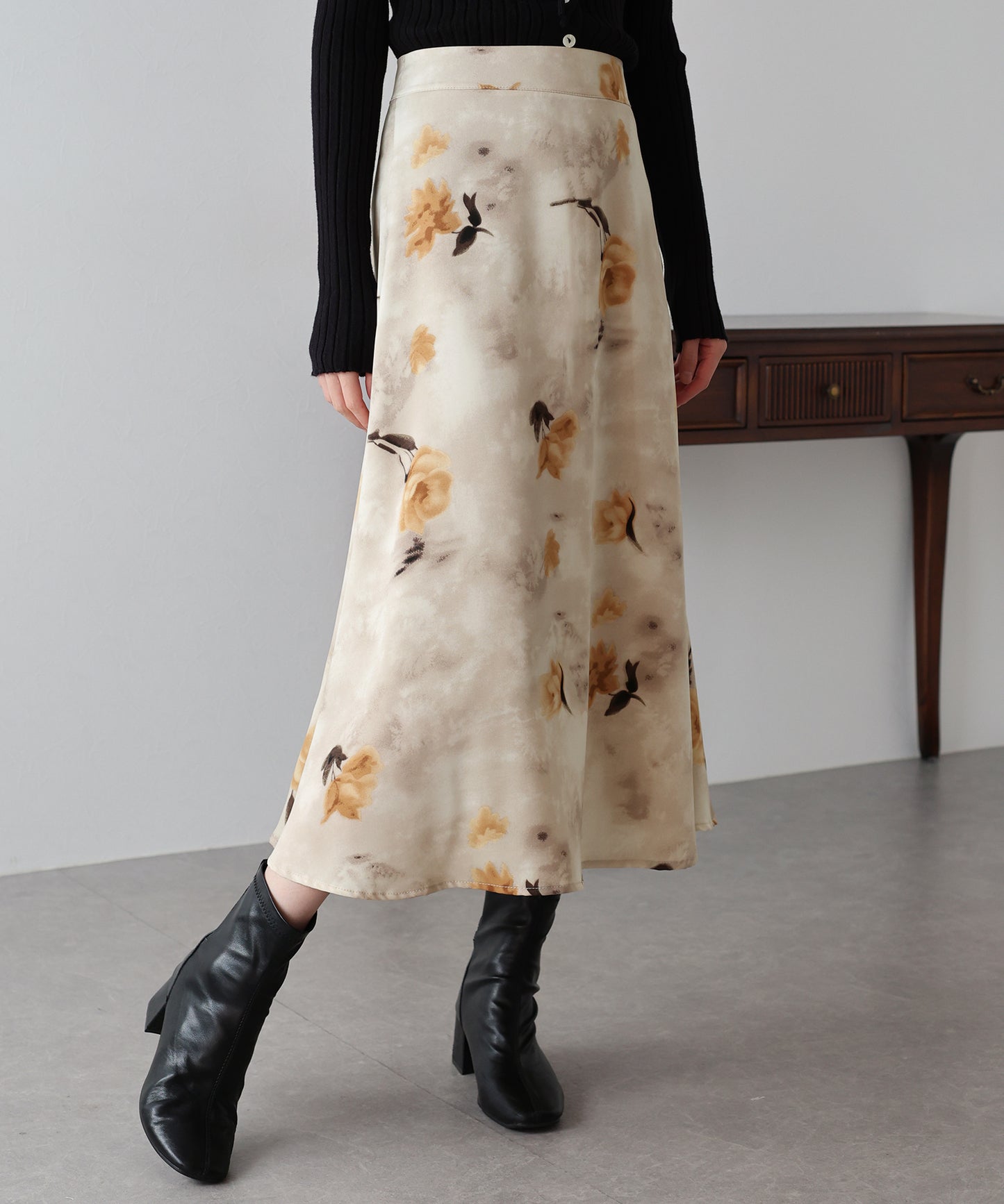 フラワープリント マーメイドスカート