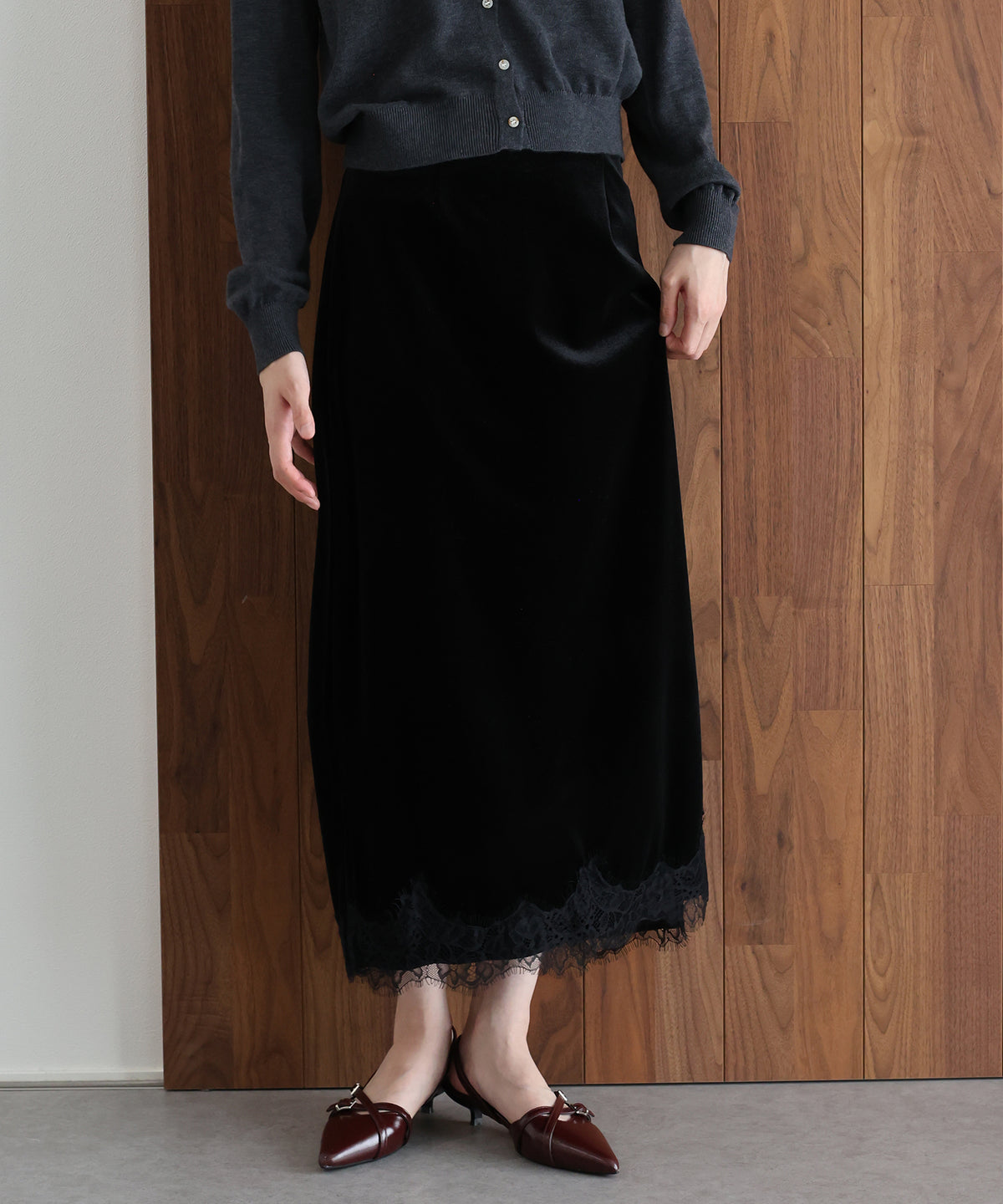 【早割5％OFF】《2サイズ展開》ヘムレースベロアスカート
