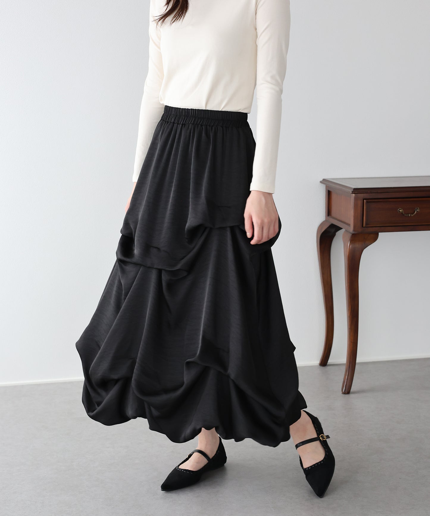【早割5％OFF】サテンタックバルーンスカート