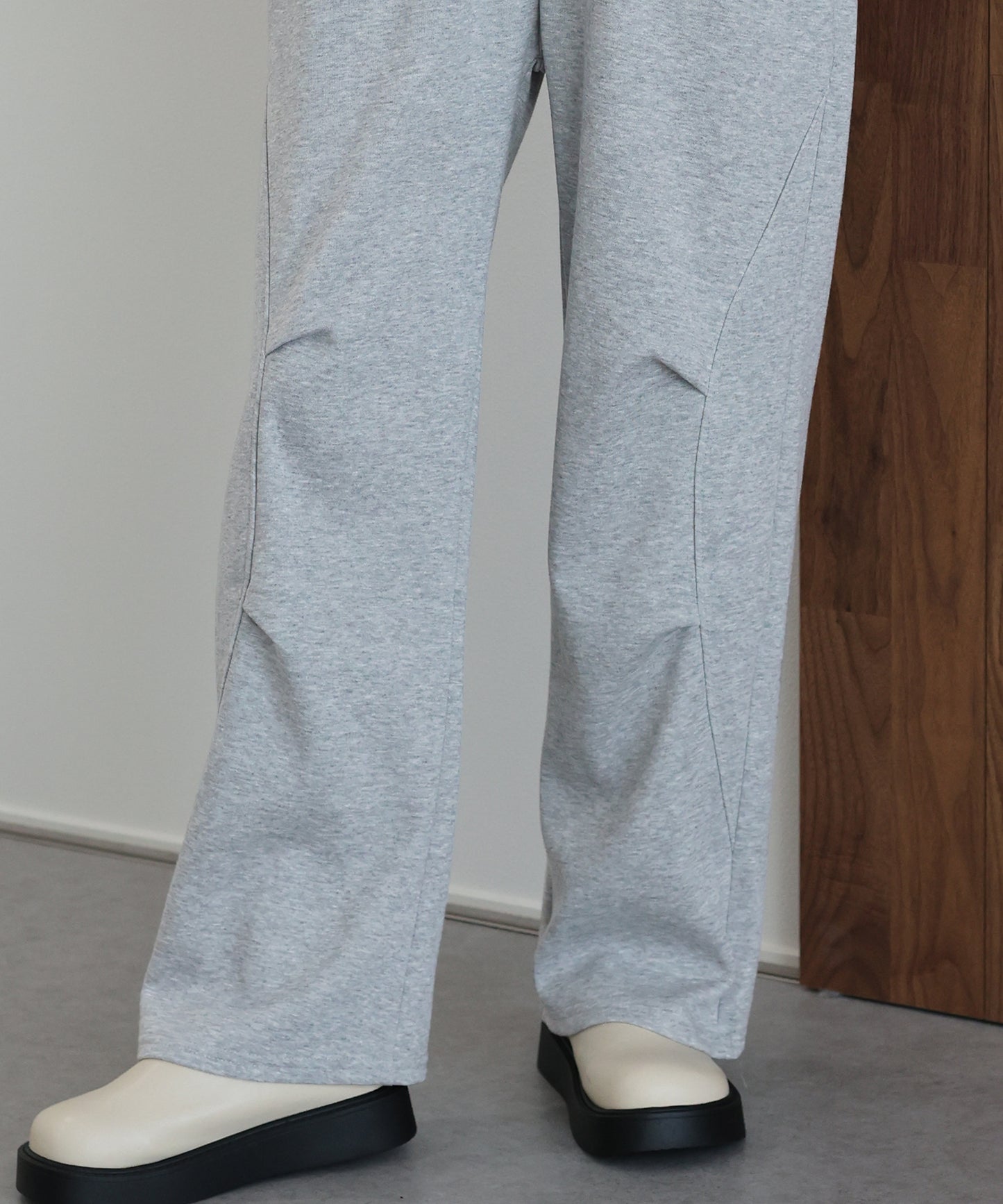 【早割5％OFF】タックスウェットパンツ