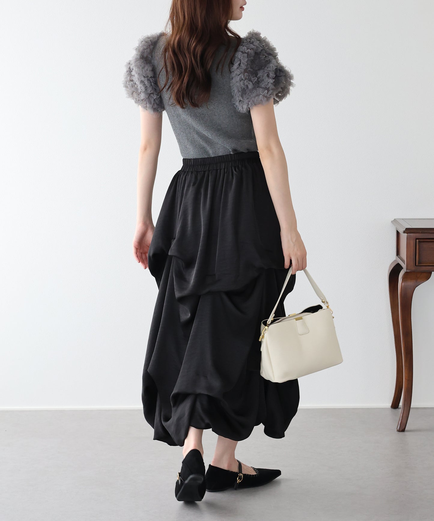 【早割5％OFF】サテンタックバルーンスカート