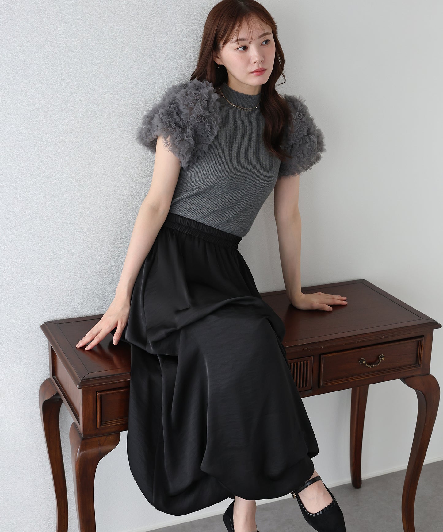 【早割5％OFF】サテンタックバルーンスカート