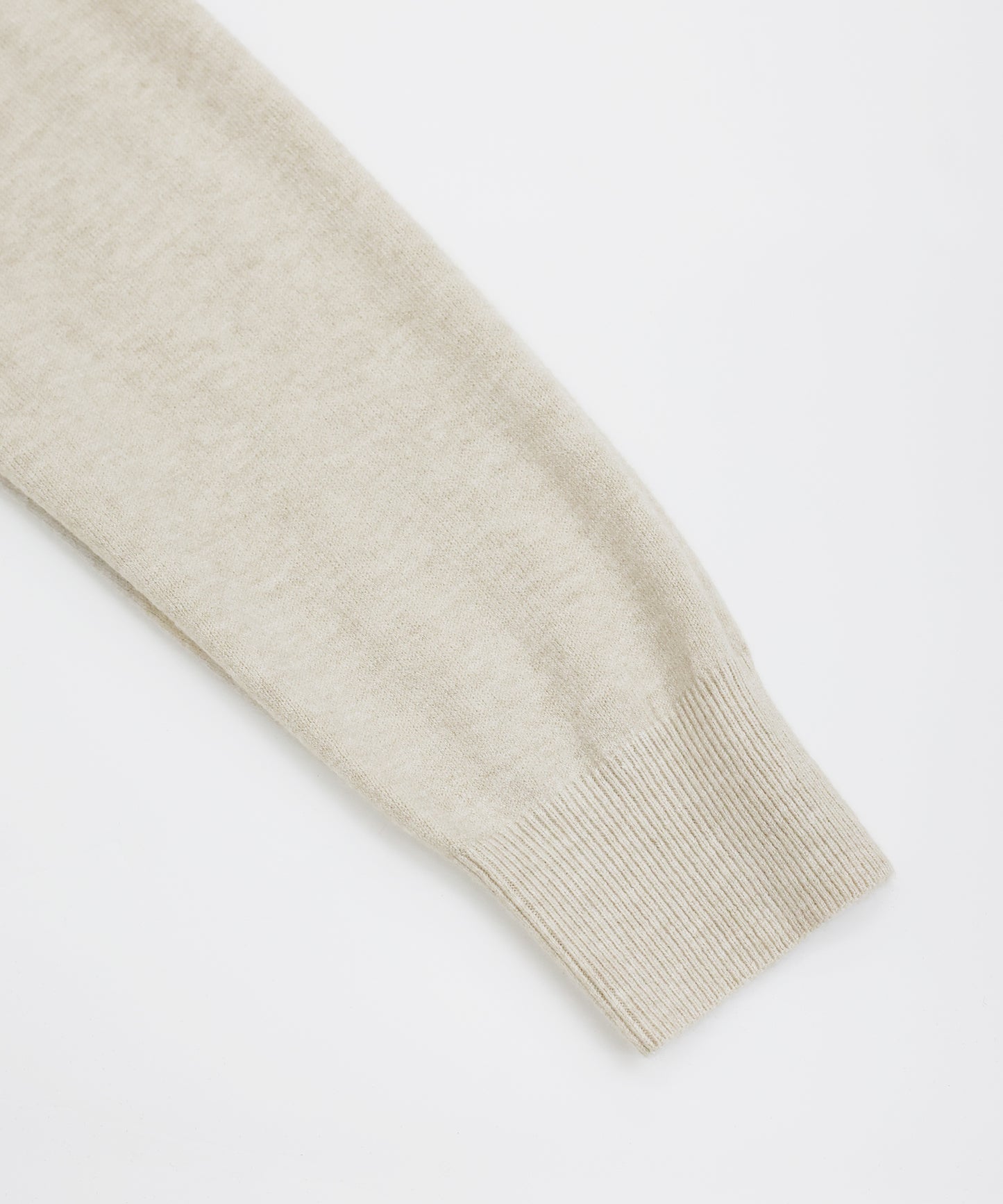 ウール混クルーネックニット